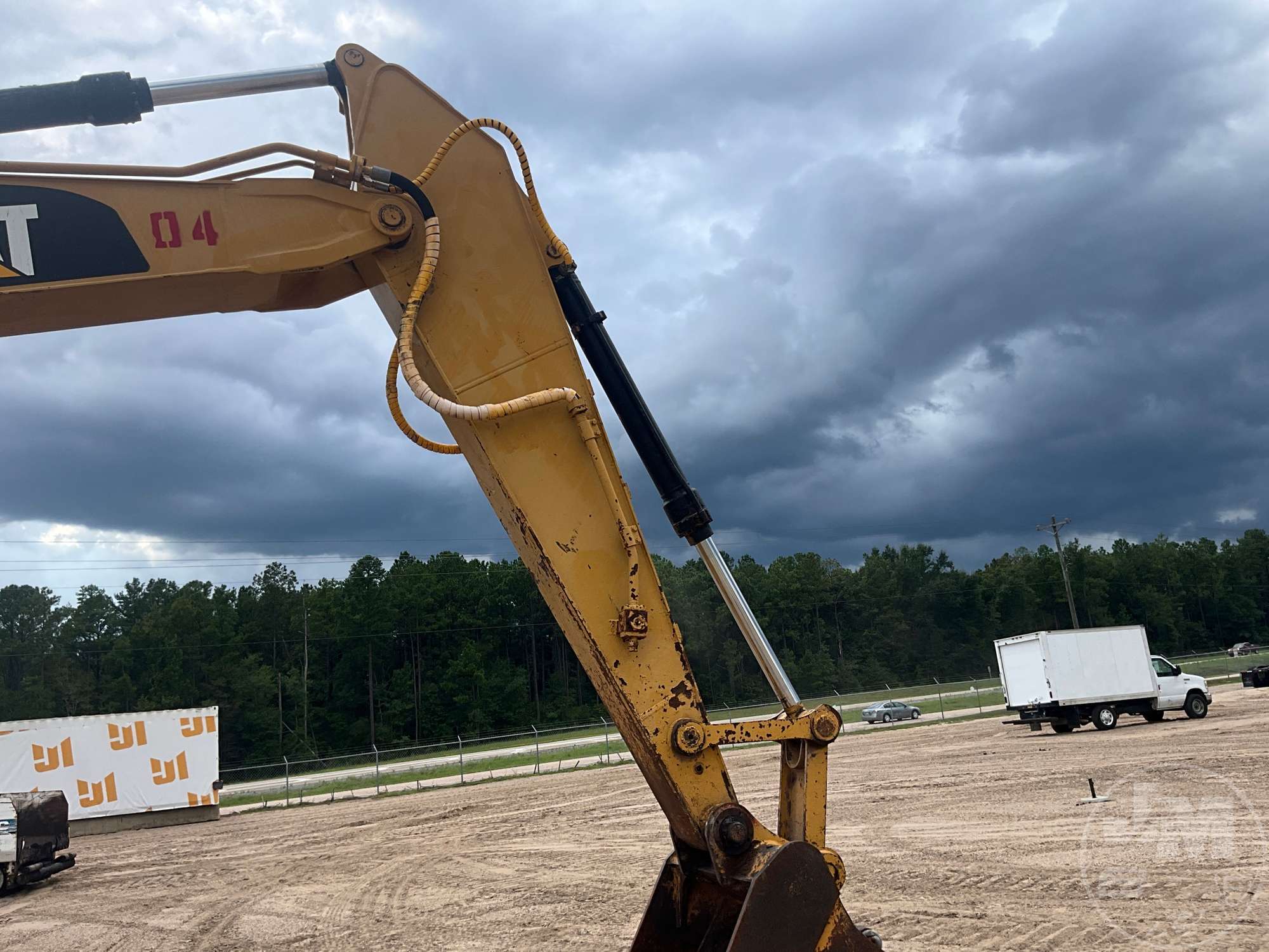 2011 Caterpillar 320DL
