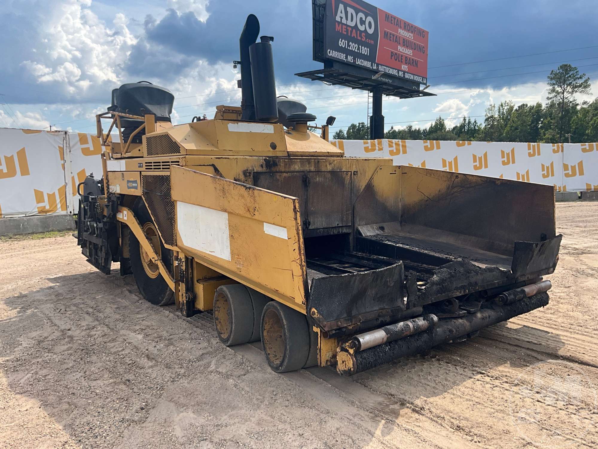 Photo of 2008 Caterpillar AP1000D