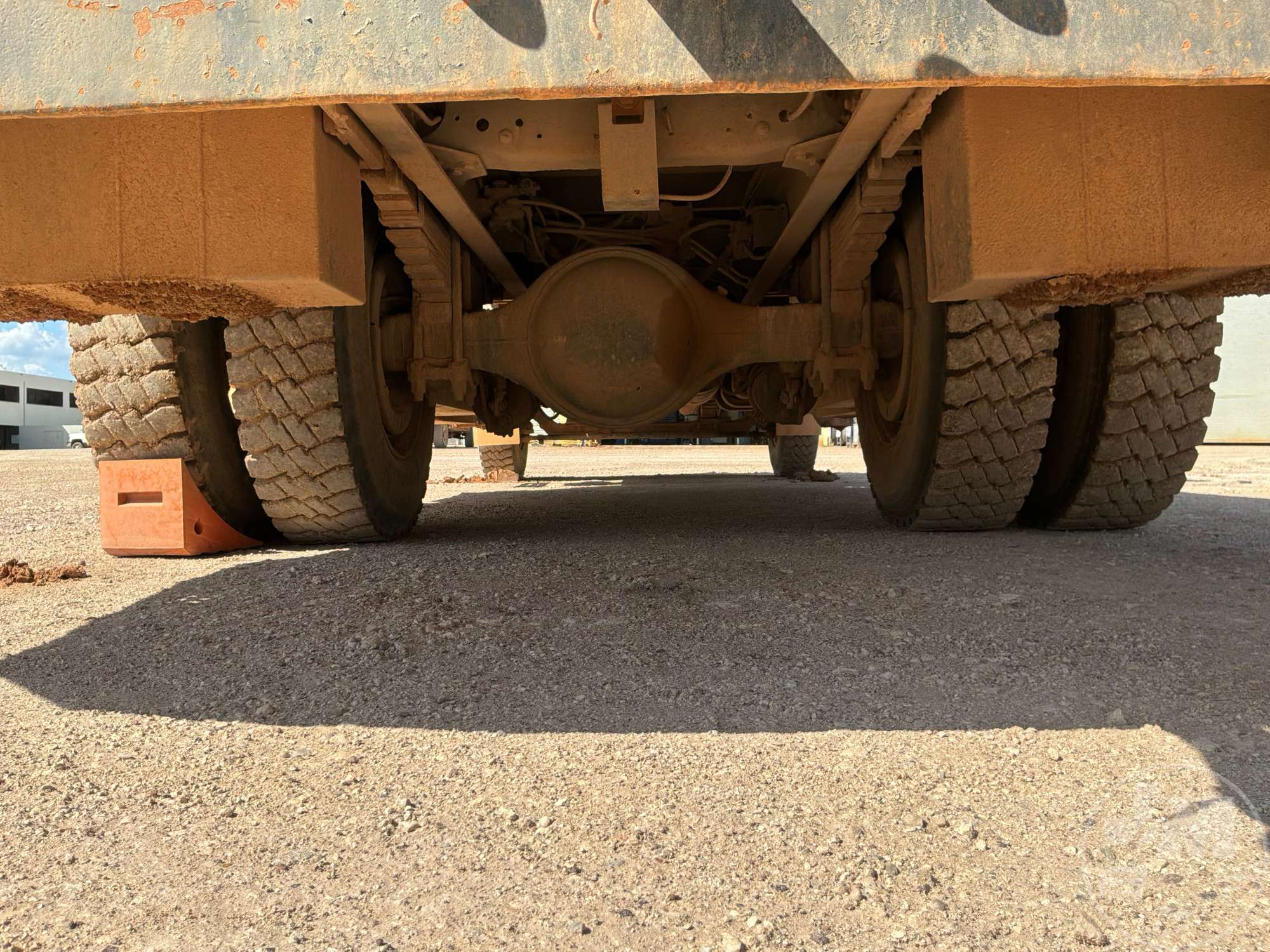 2002 Ford F750