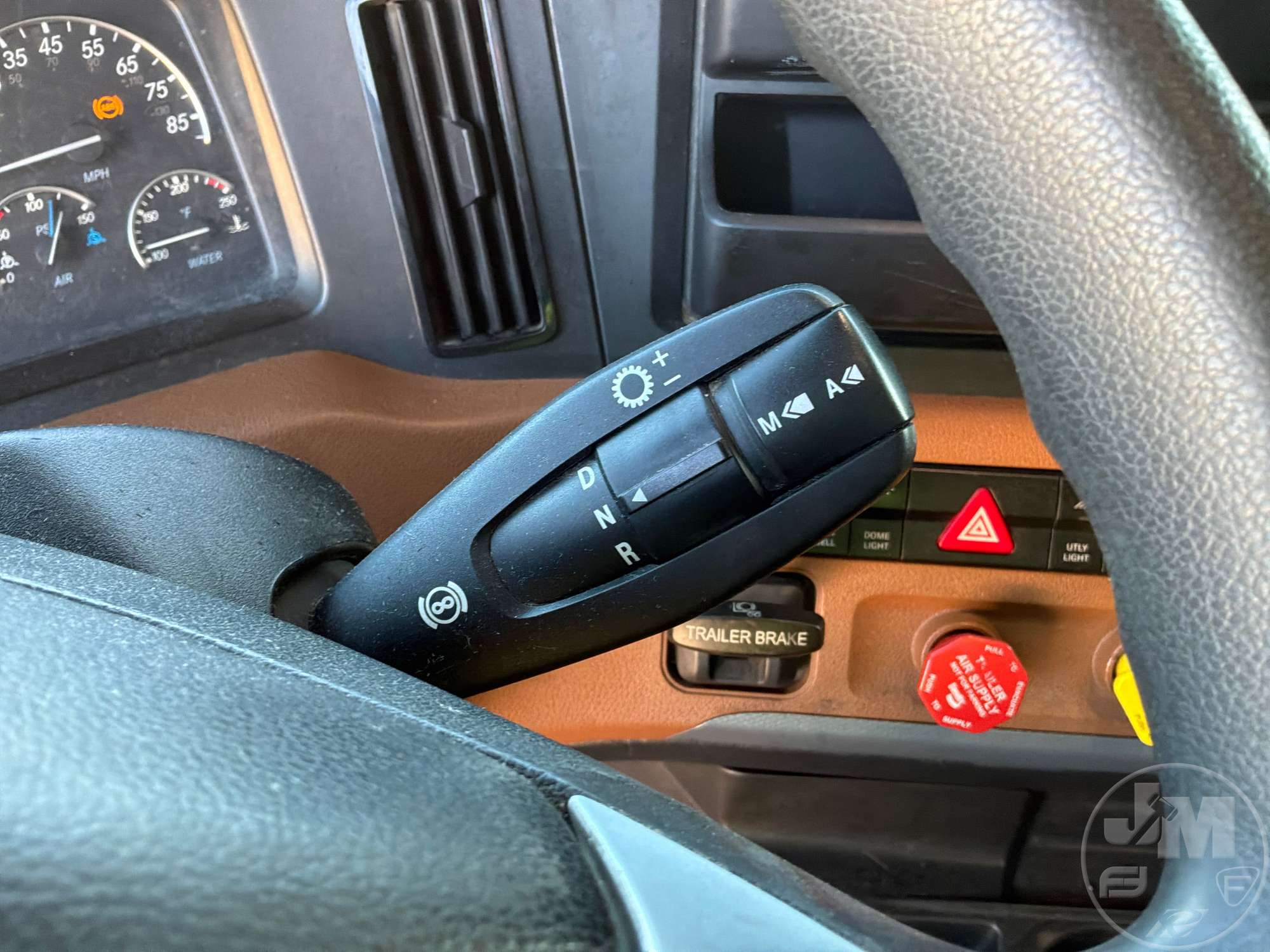 2020 Freightliner CASCADIA