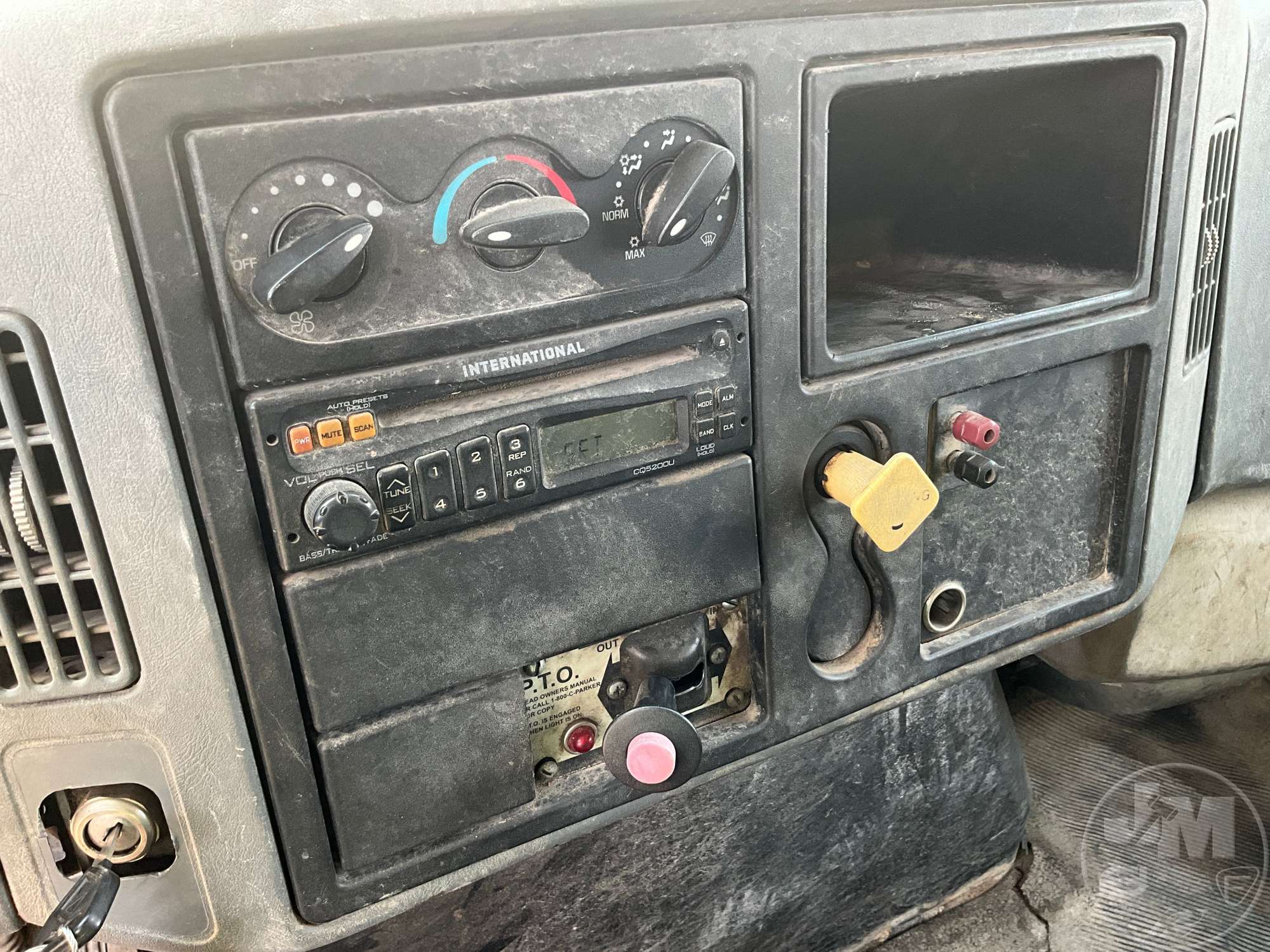 2004 International MA035