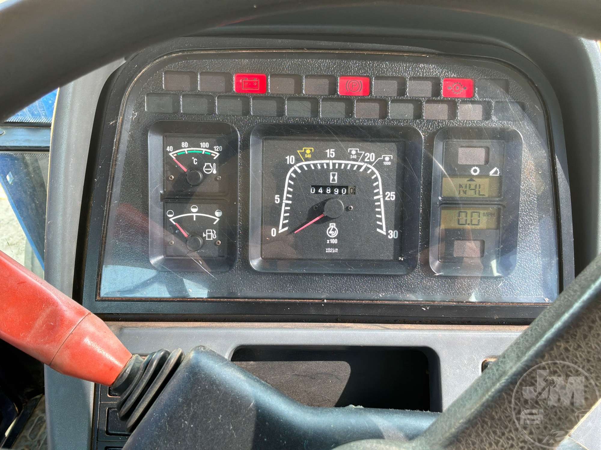 0 New Holland TS110