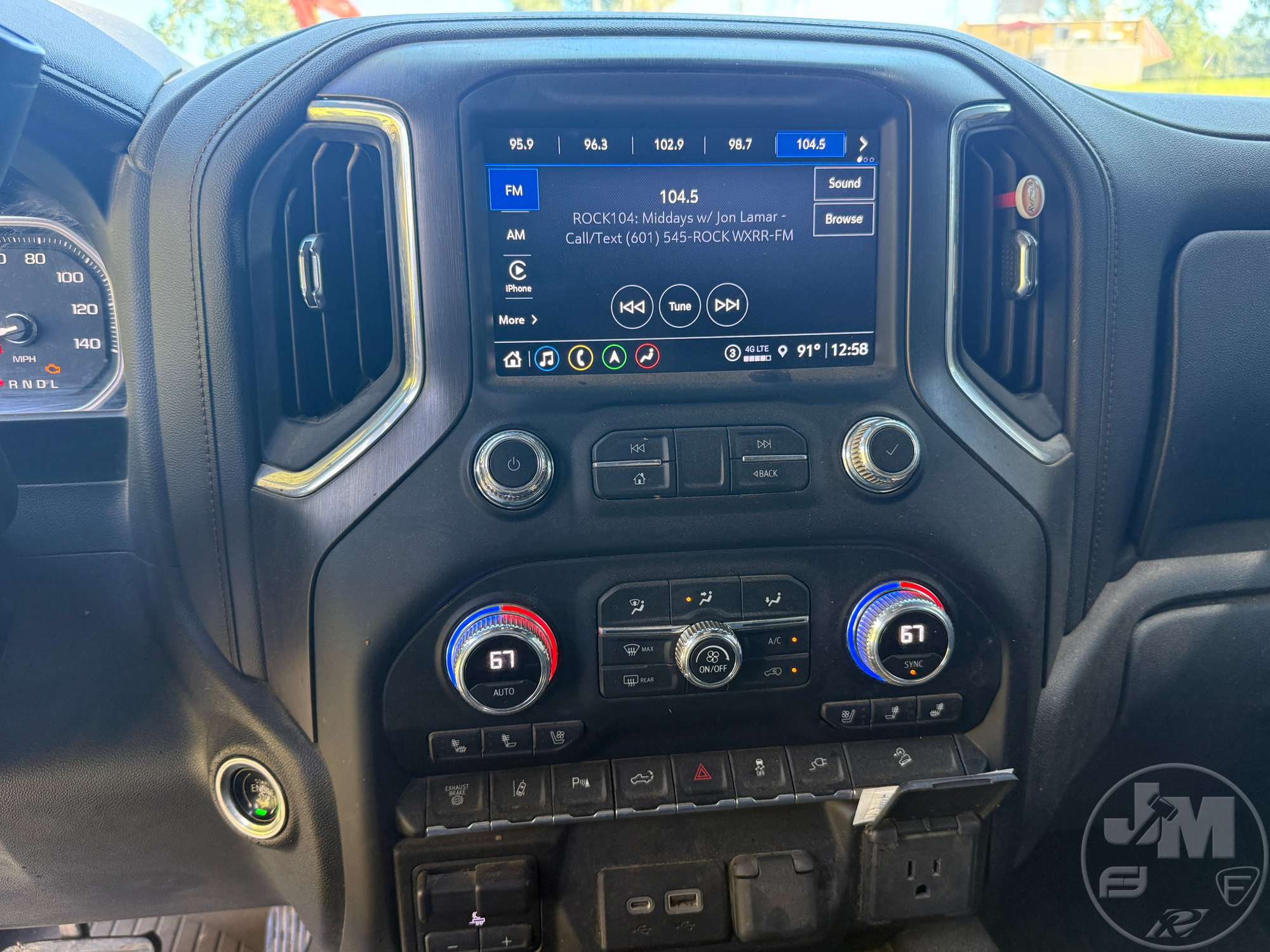 2022 GMC AT4 HD