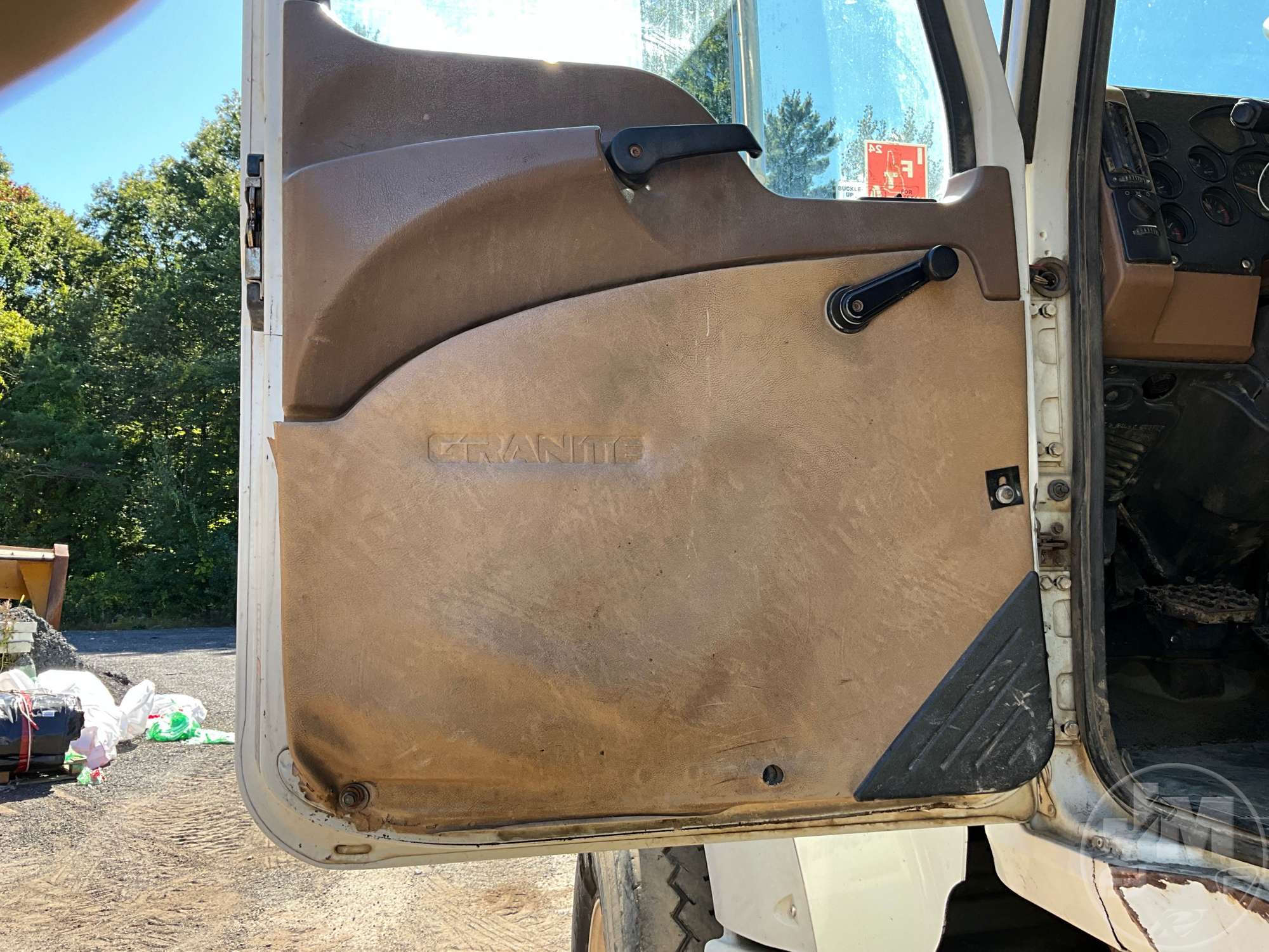 2012 Mack GU GRANITE