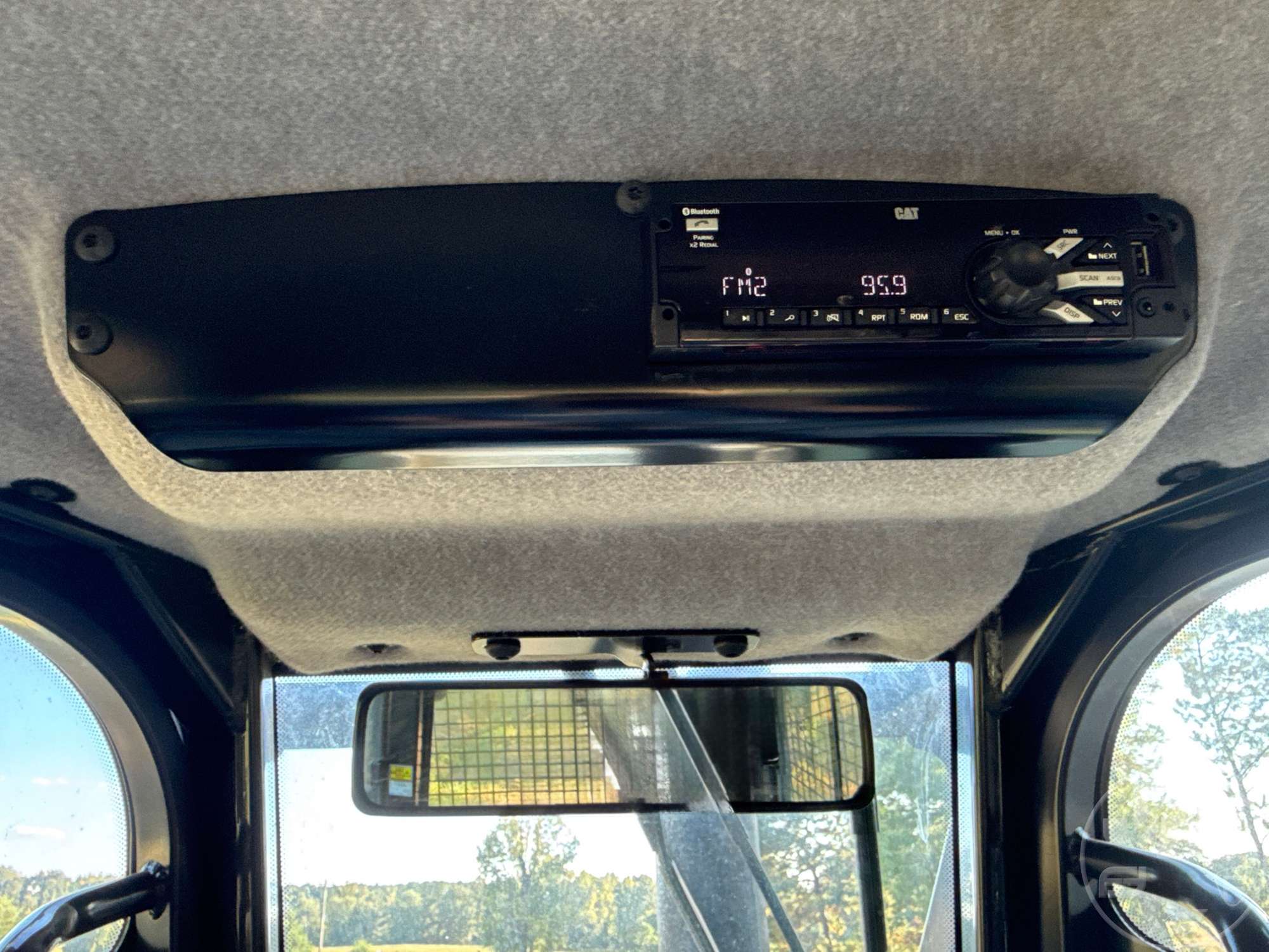 2014 Caterpillar D3K2 LGP