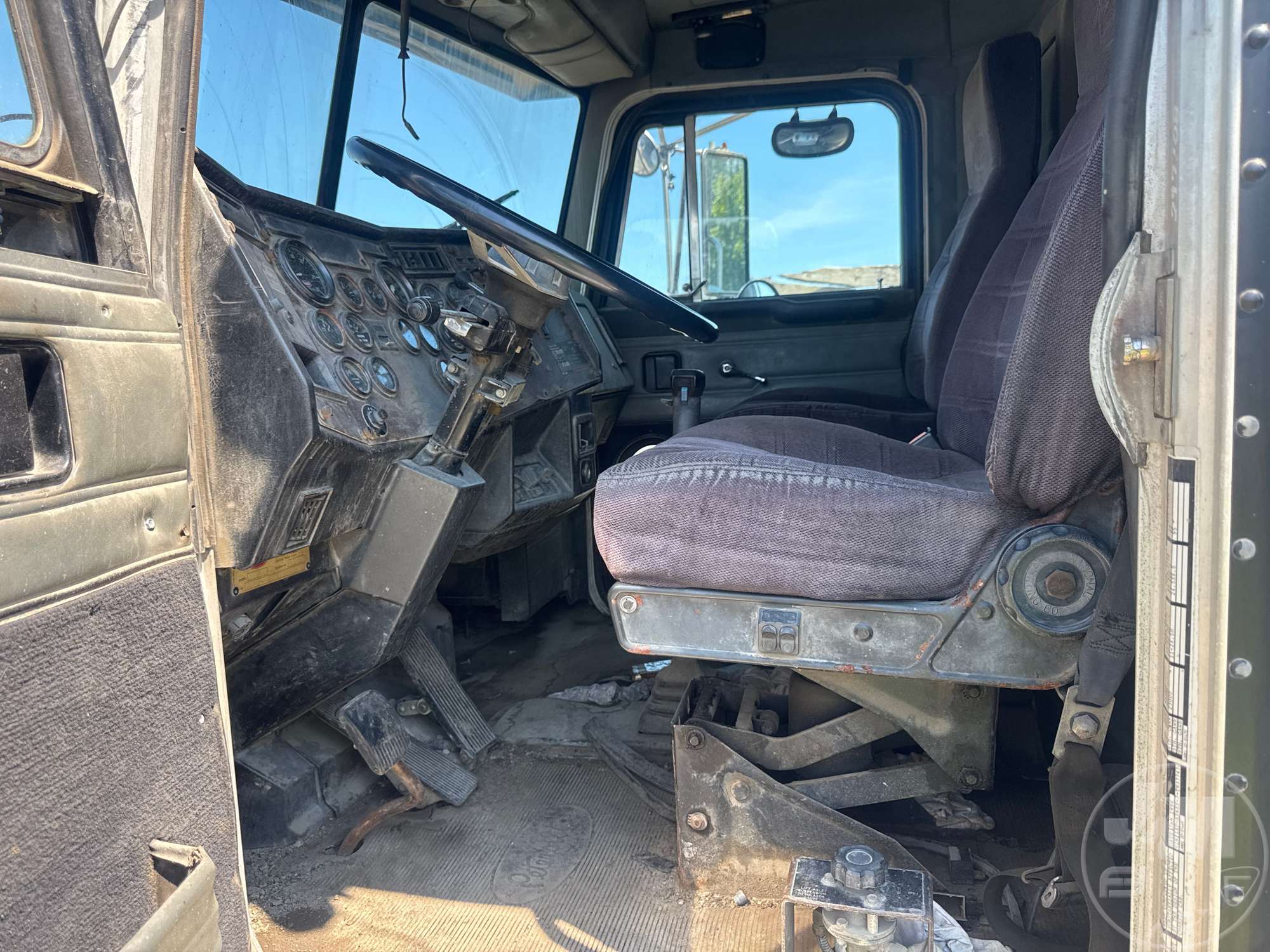 1996 Peterbilt 357