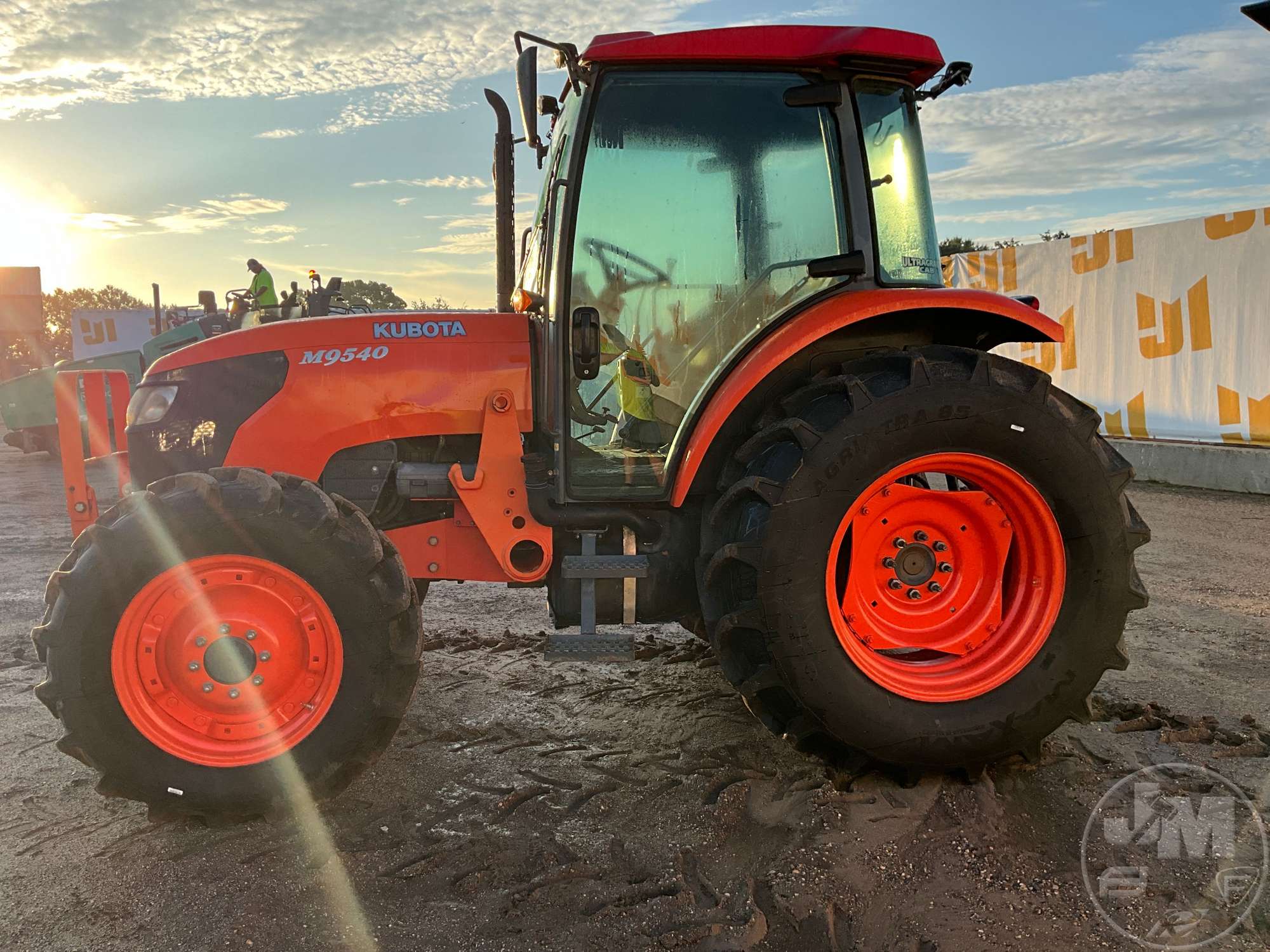 0 Kubota M9540