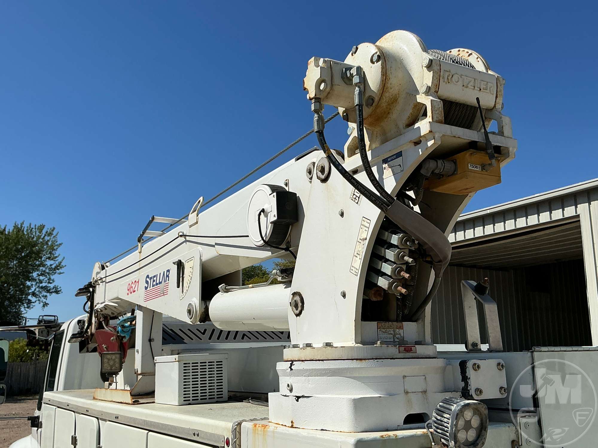 2016 International MA025