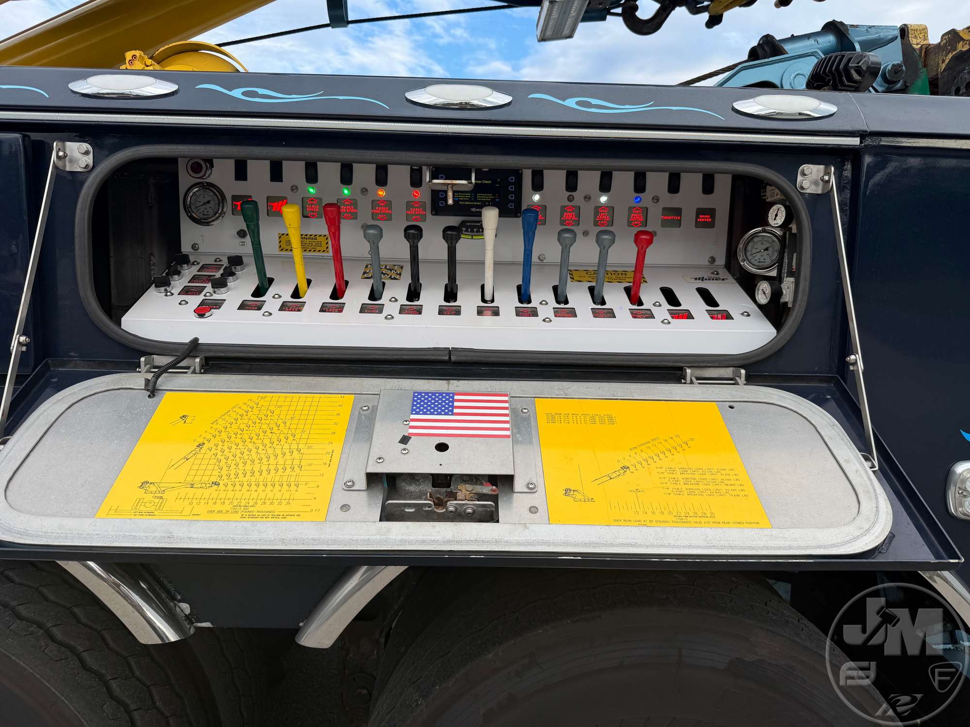 2020 Peterbilt 389