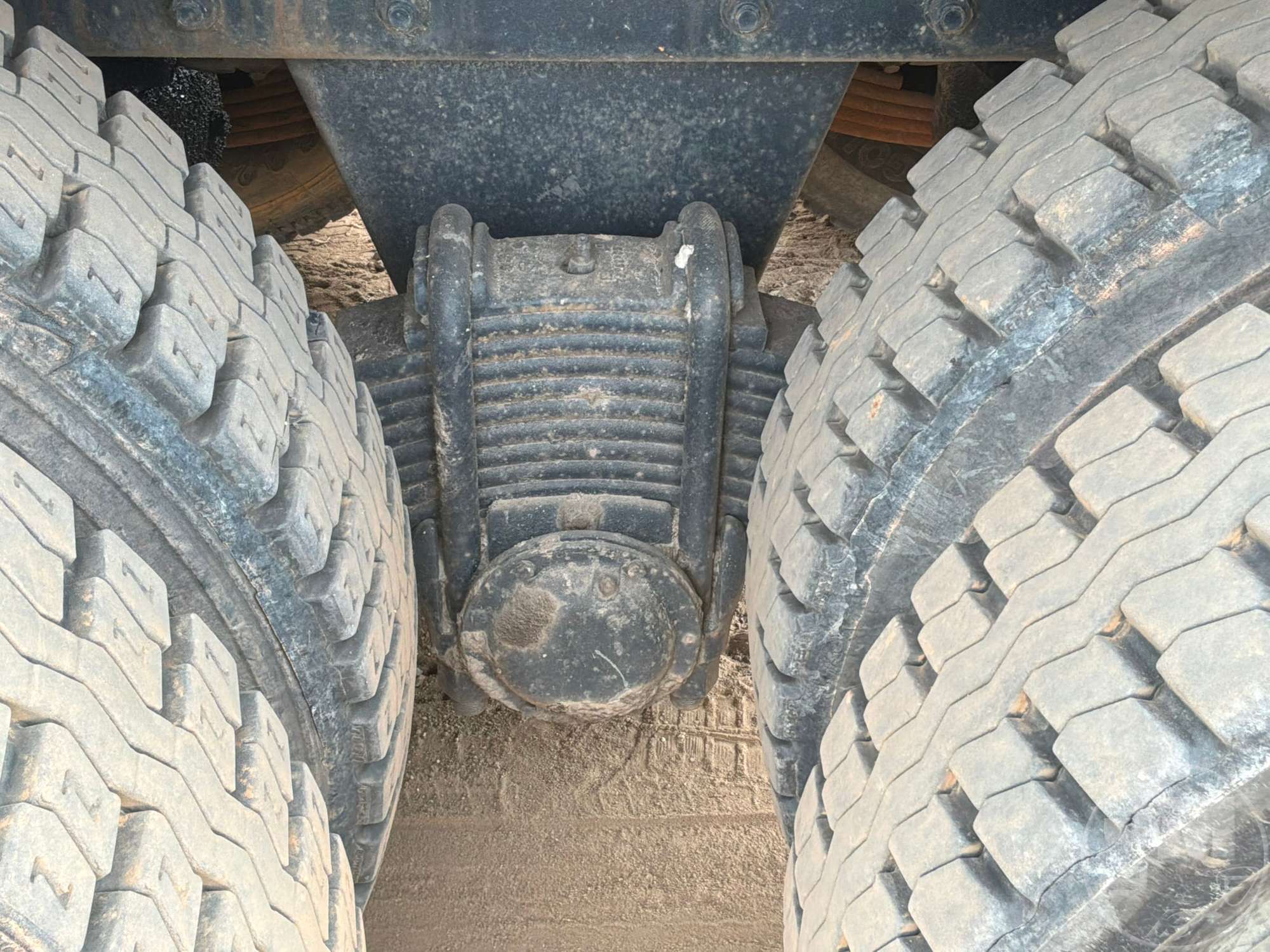 1996 Mack RD