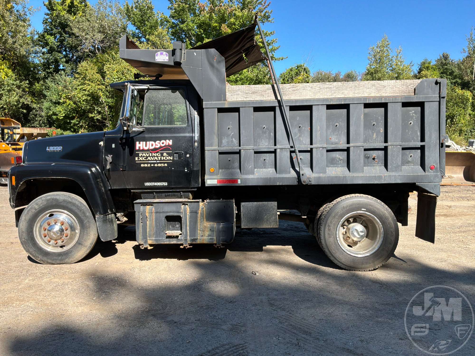 1993 Ford L9000