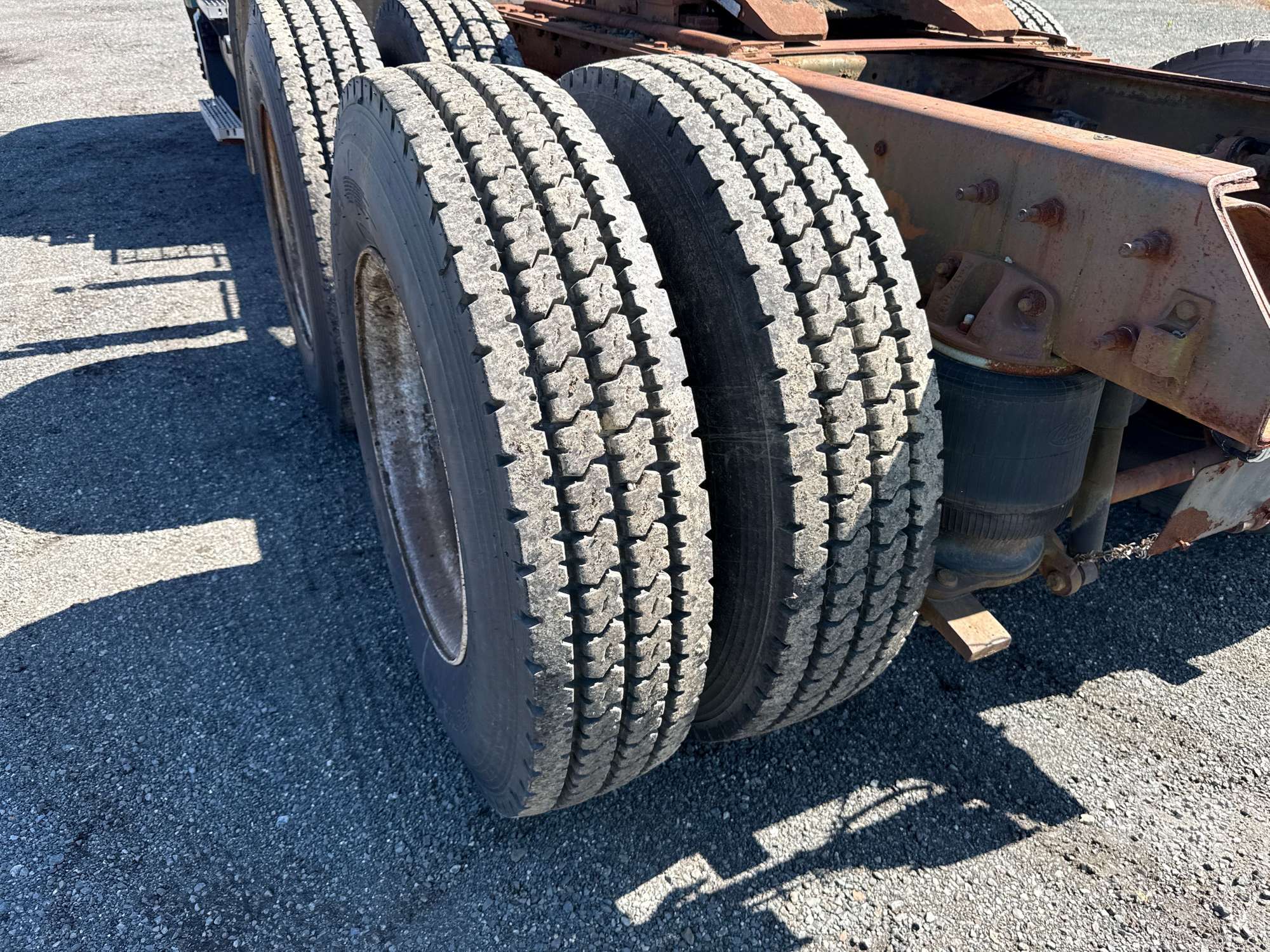 1994 Mack CH 613