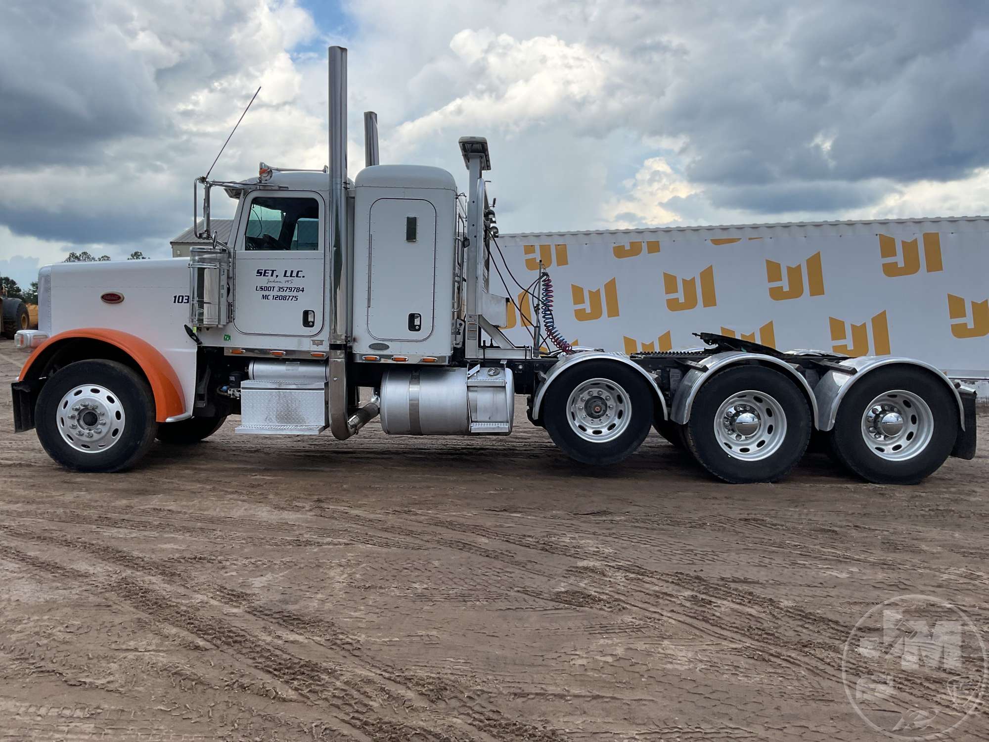2008 Peterbilt 388