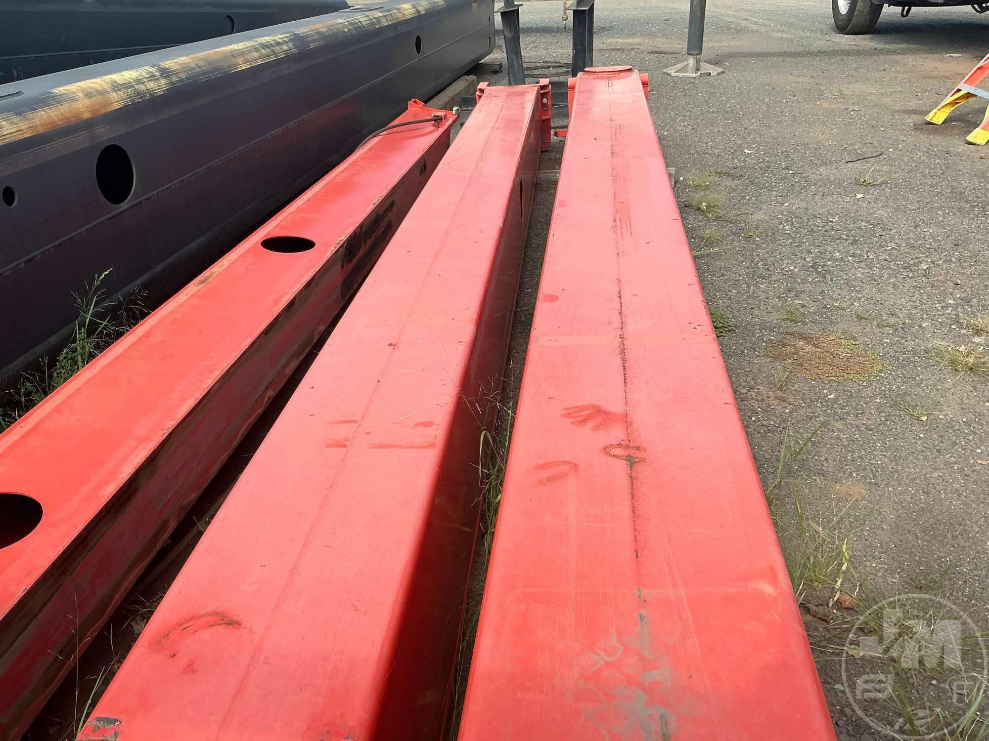 2003 Shuttlelift 5560B