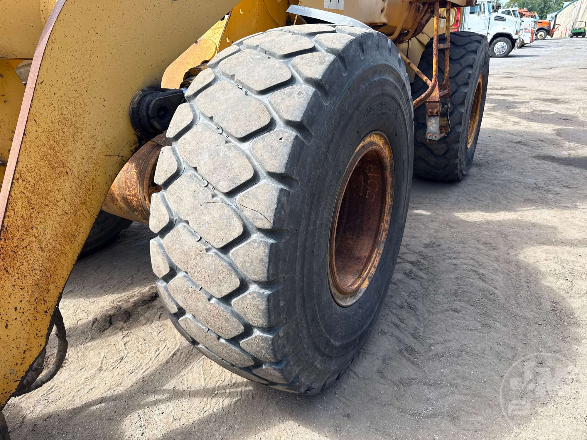 2001 John Deere 624H