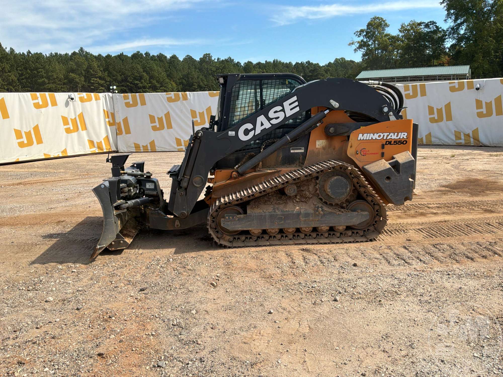 2023 Case DL550