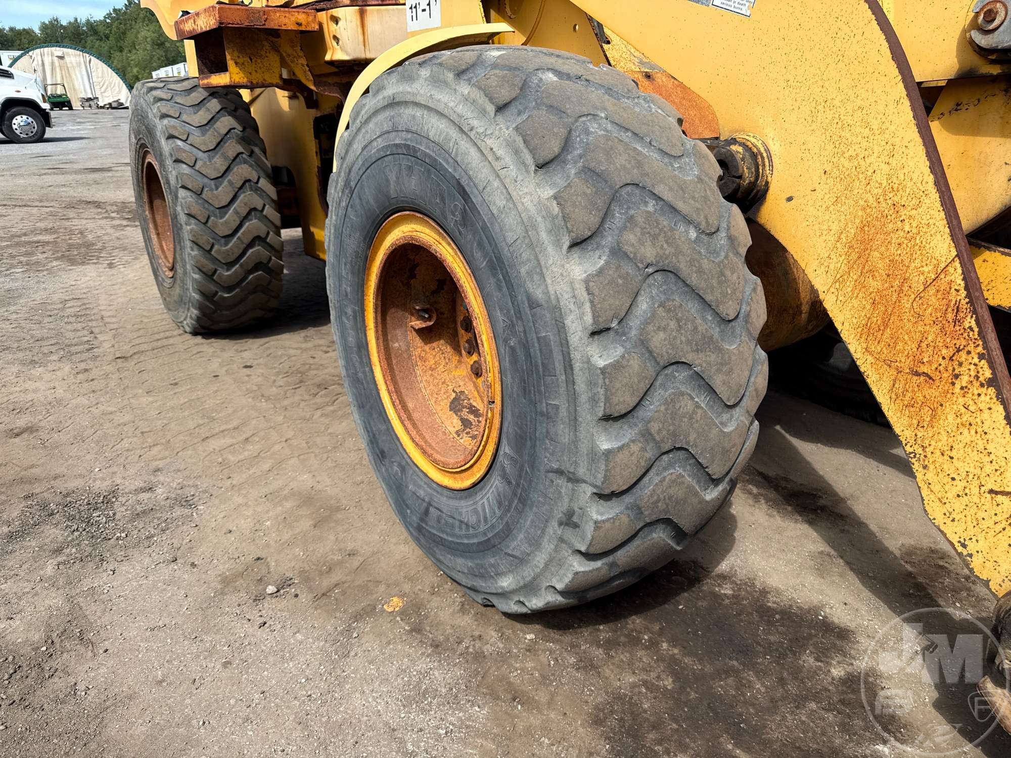 2001 John Deere 624H