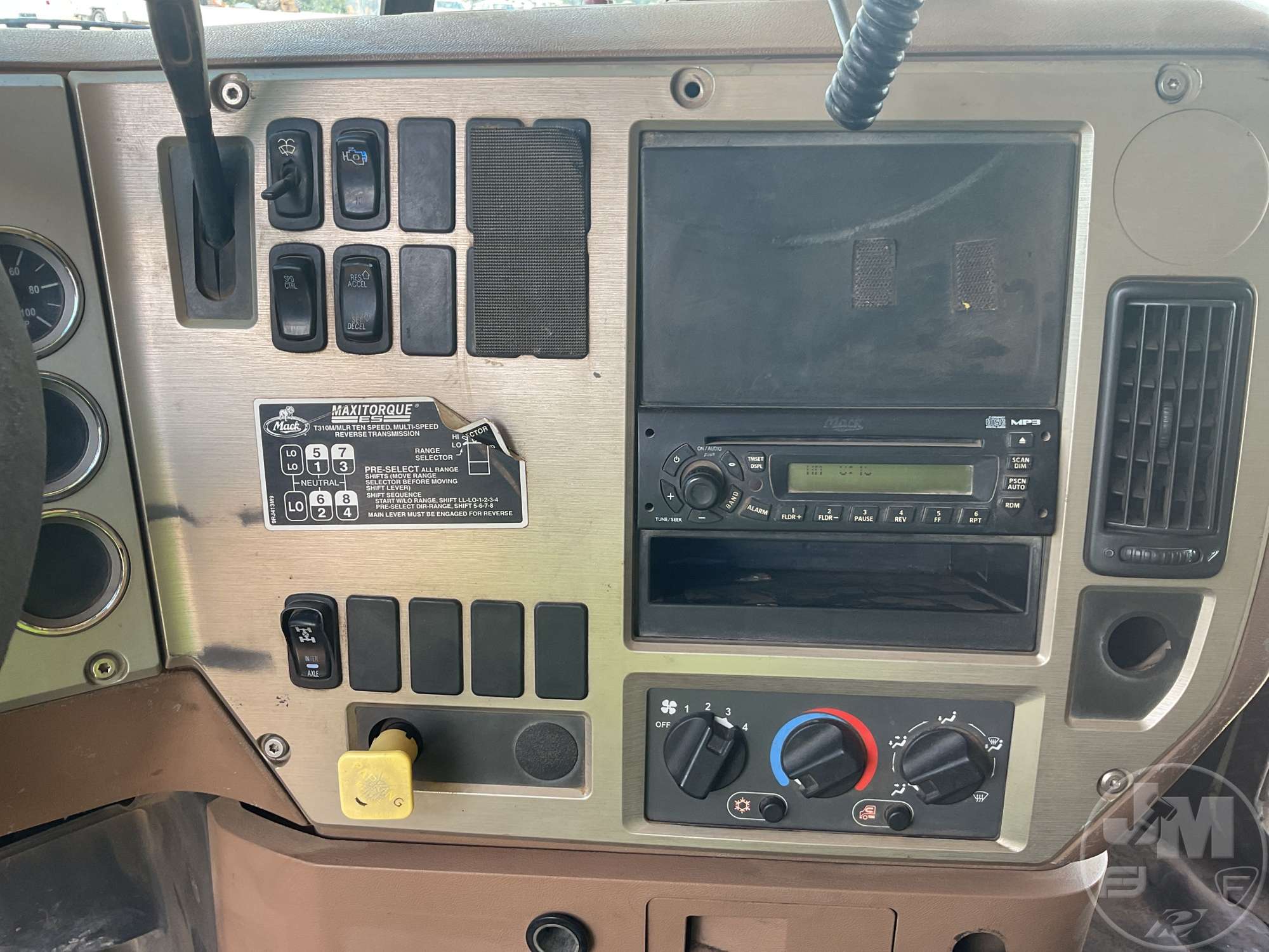 2007 Mack CTP GRANITE