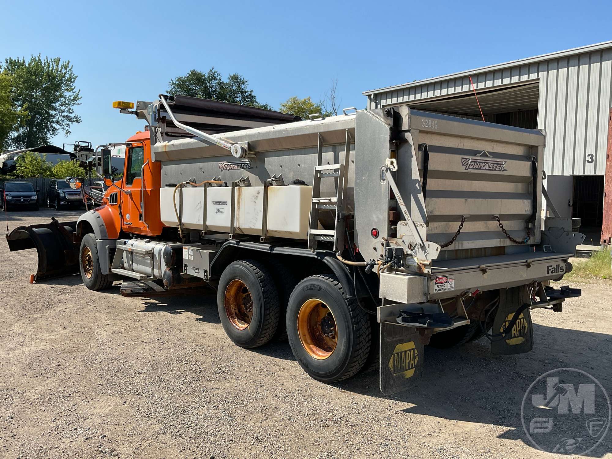 2014 Mack GU GRANITE