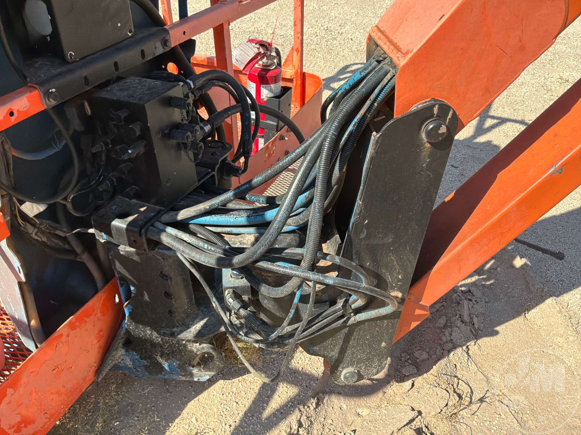 2018 JLG 1200SJP