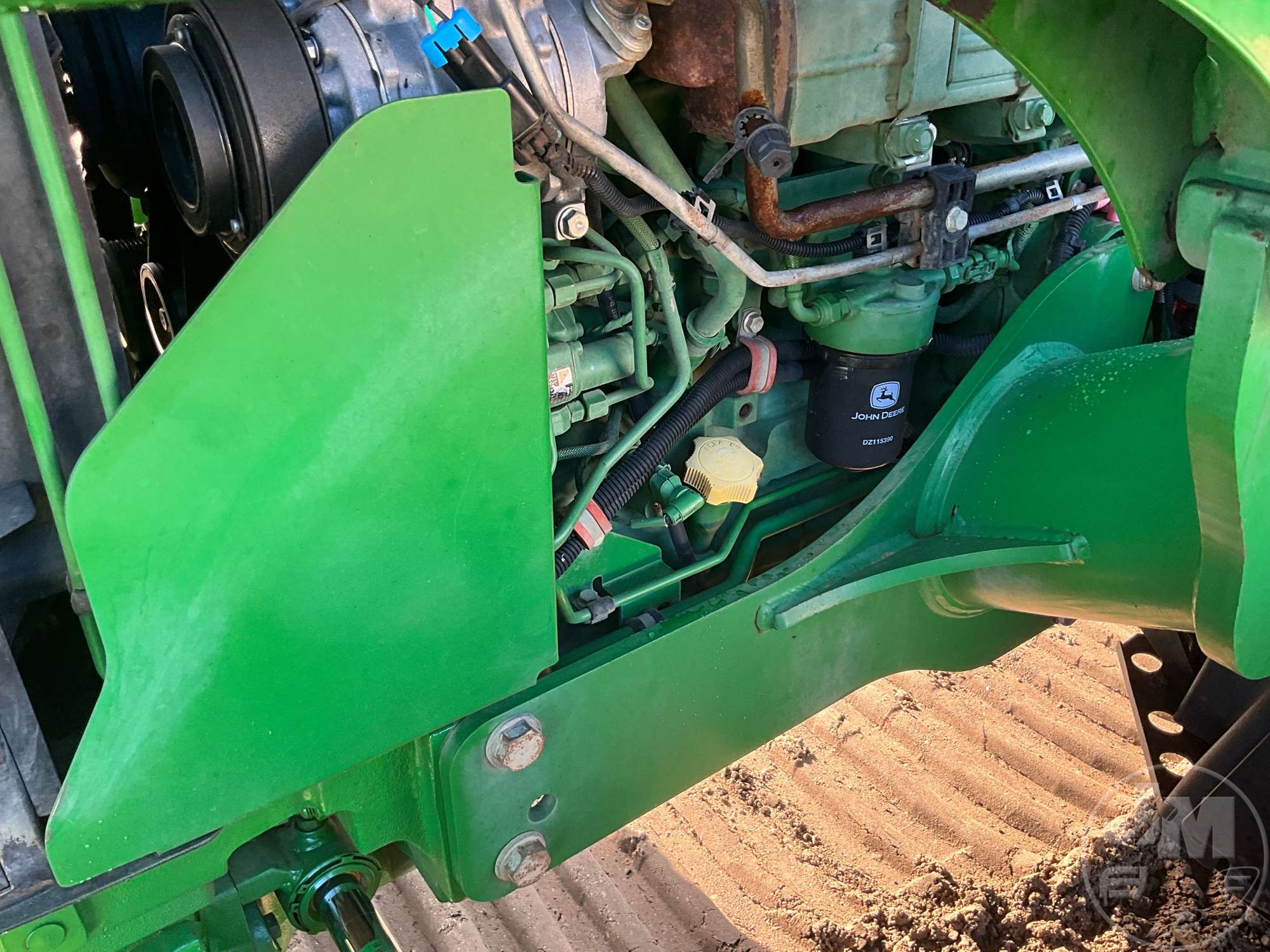 0 John Deere 5100E