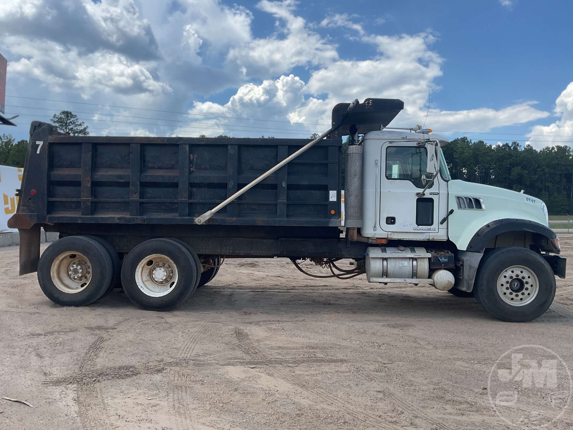 2007 Mack CTP GRANITE