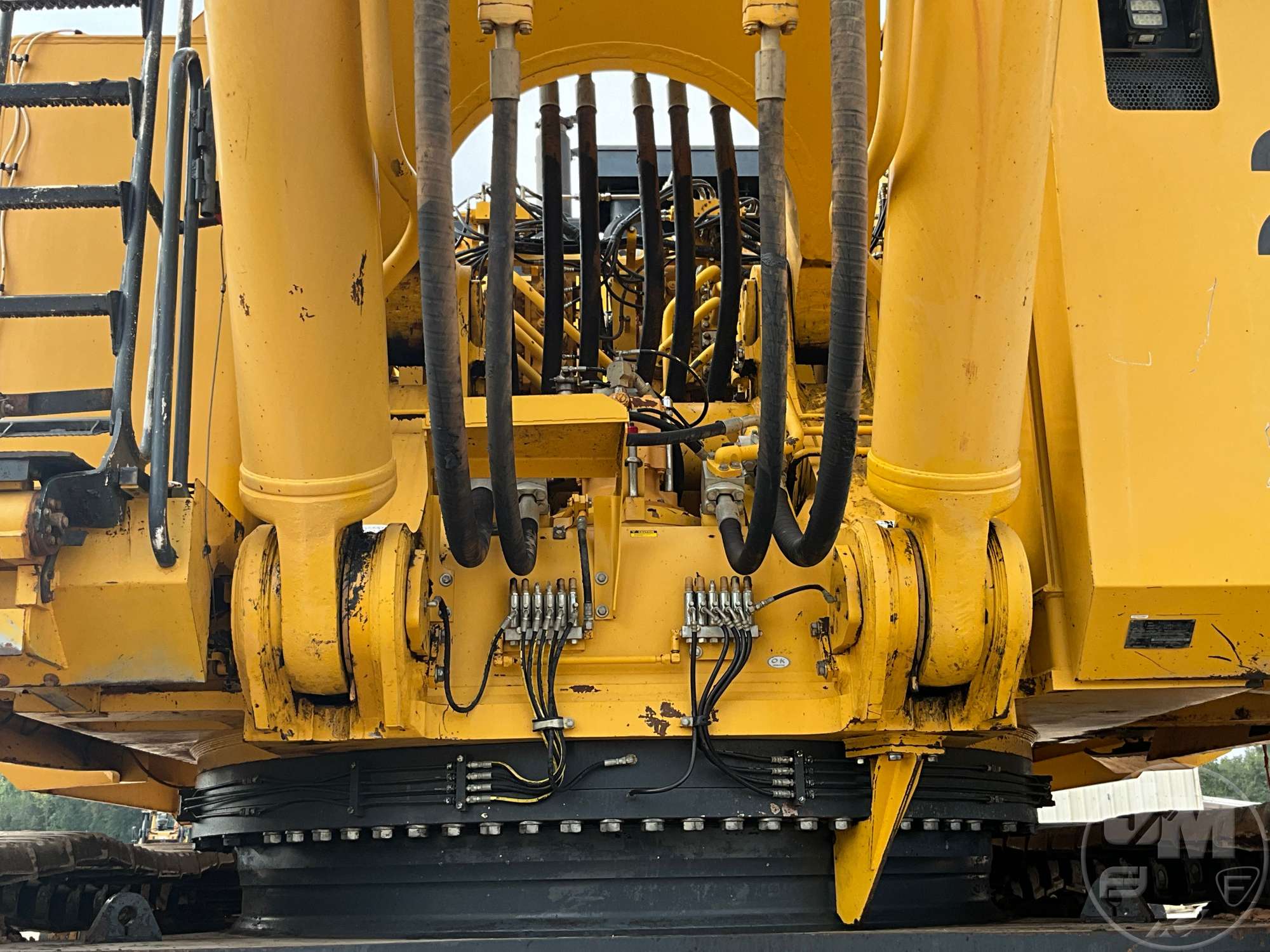 2019 Komatsu PC2000-11
