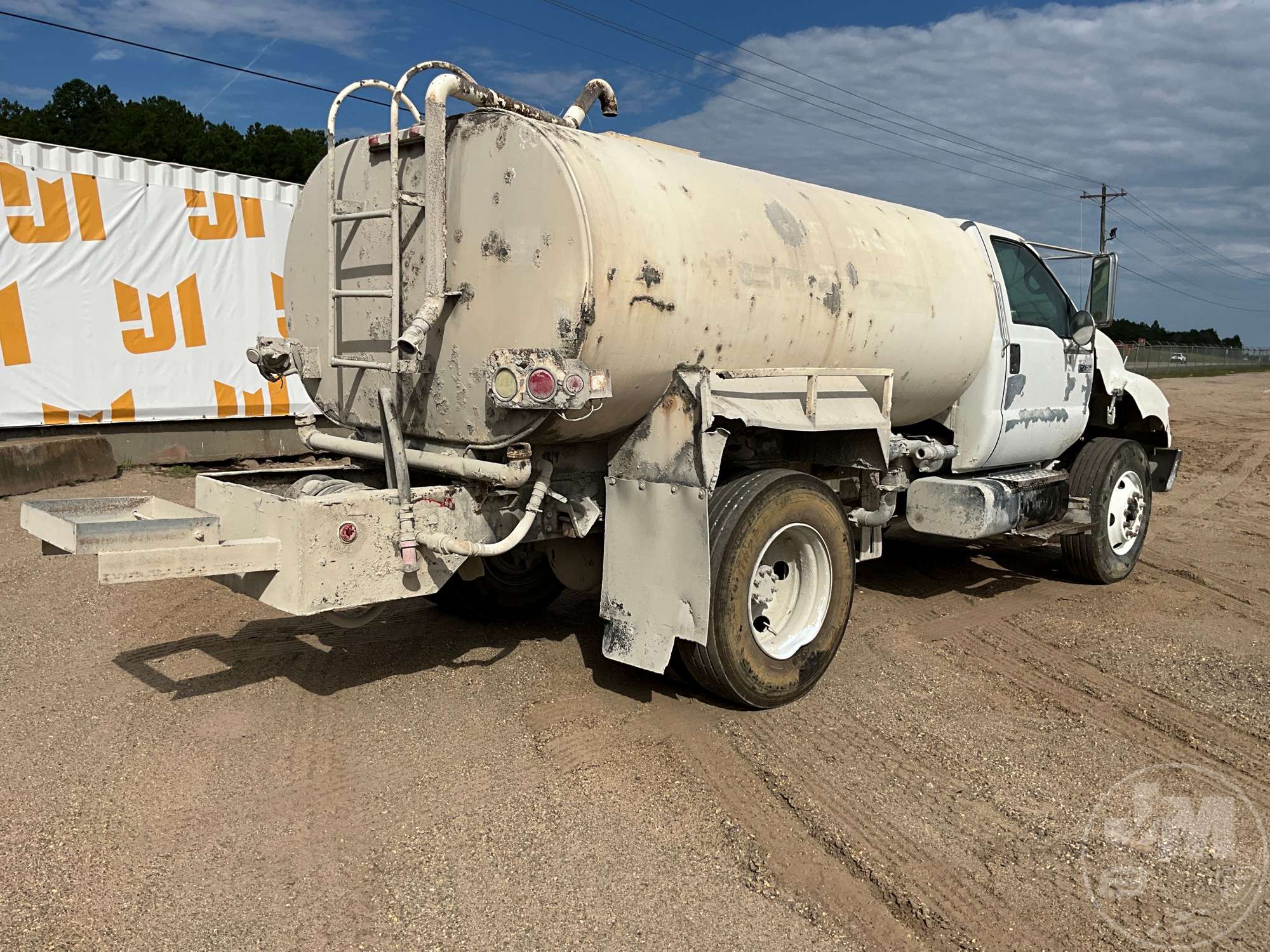2007 Ford F-750SD