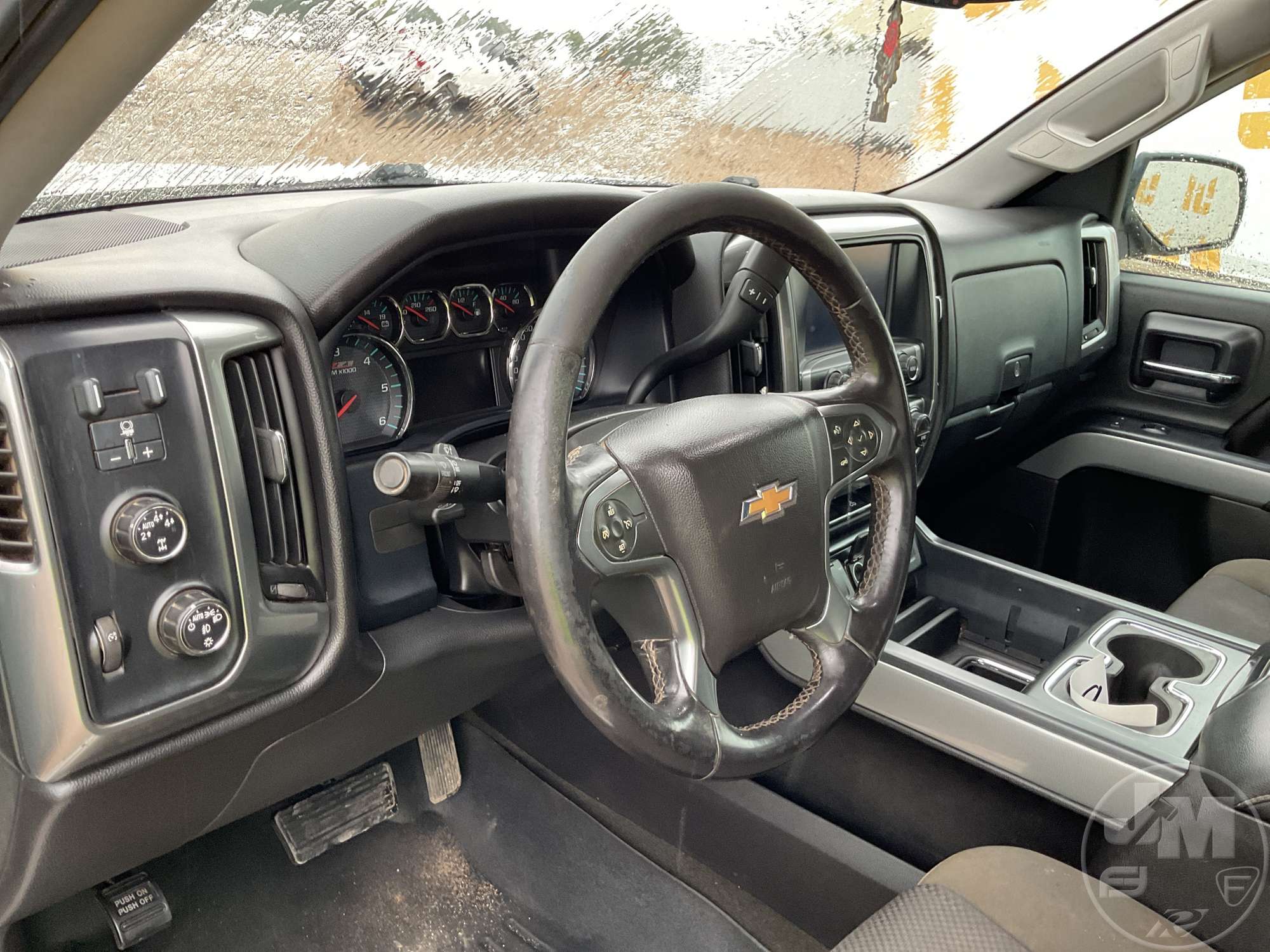 2015 Chevrolet SILVERADO
