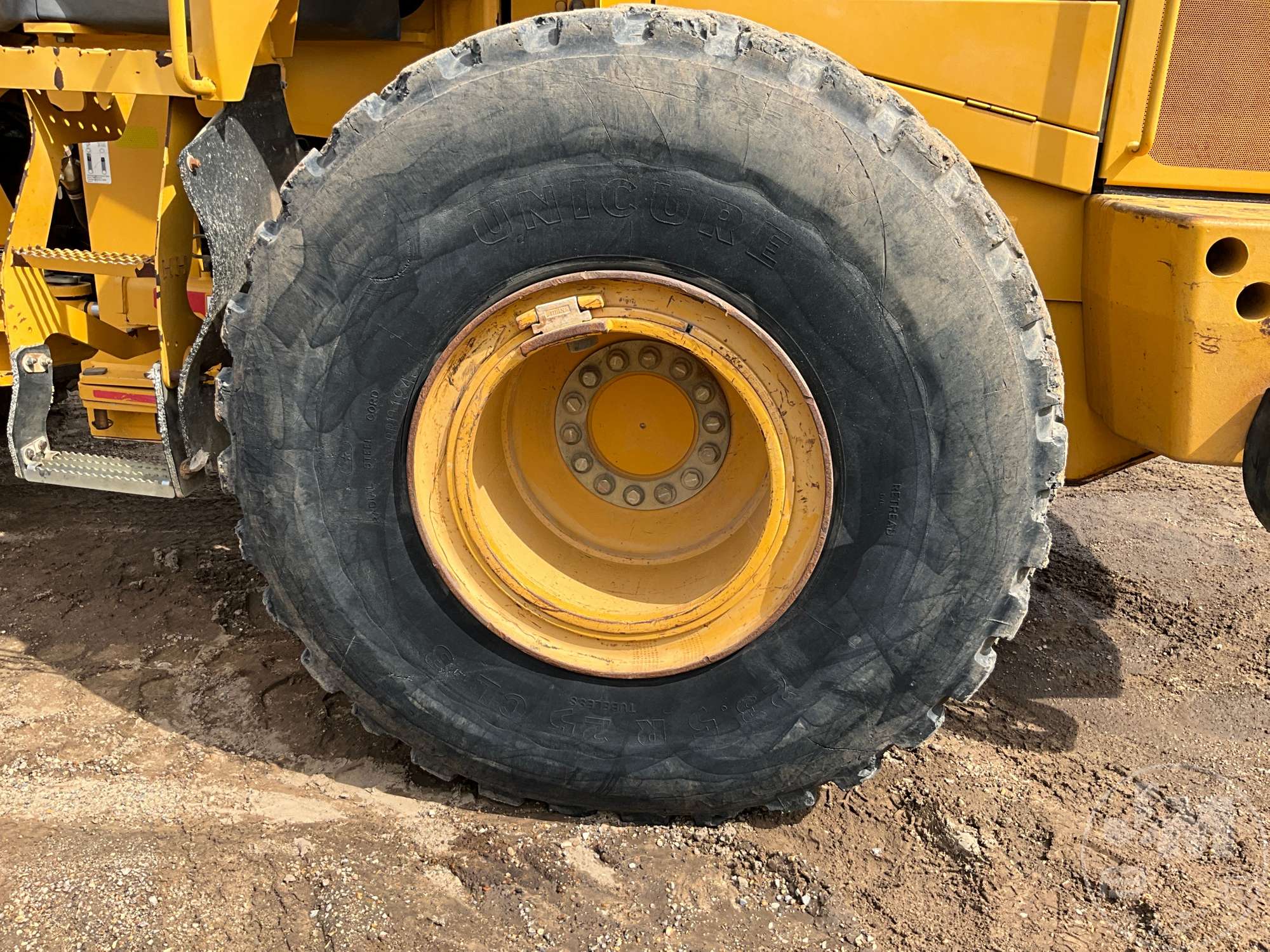2010 John Deere 644K