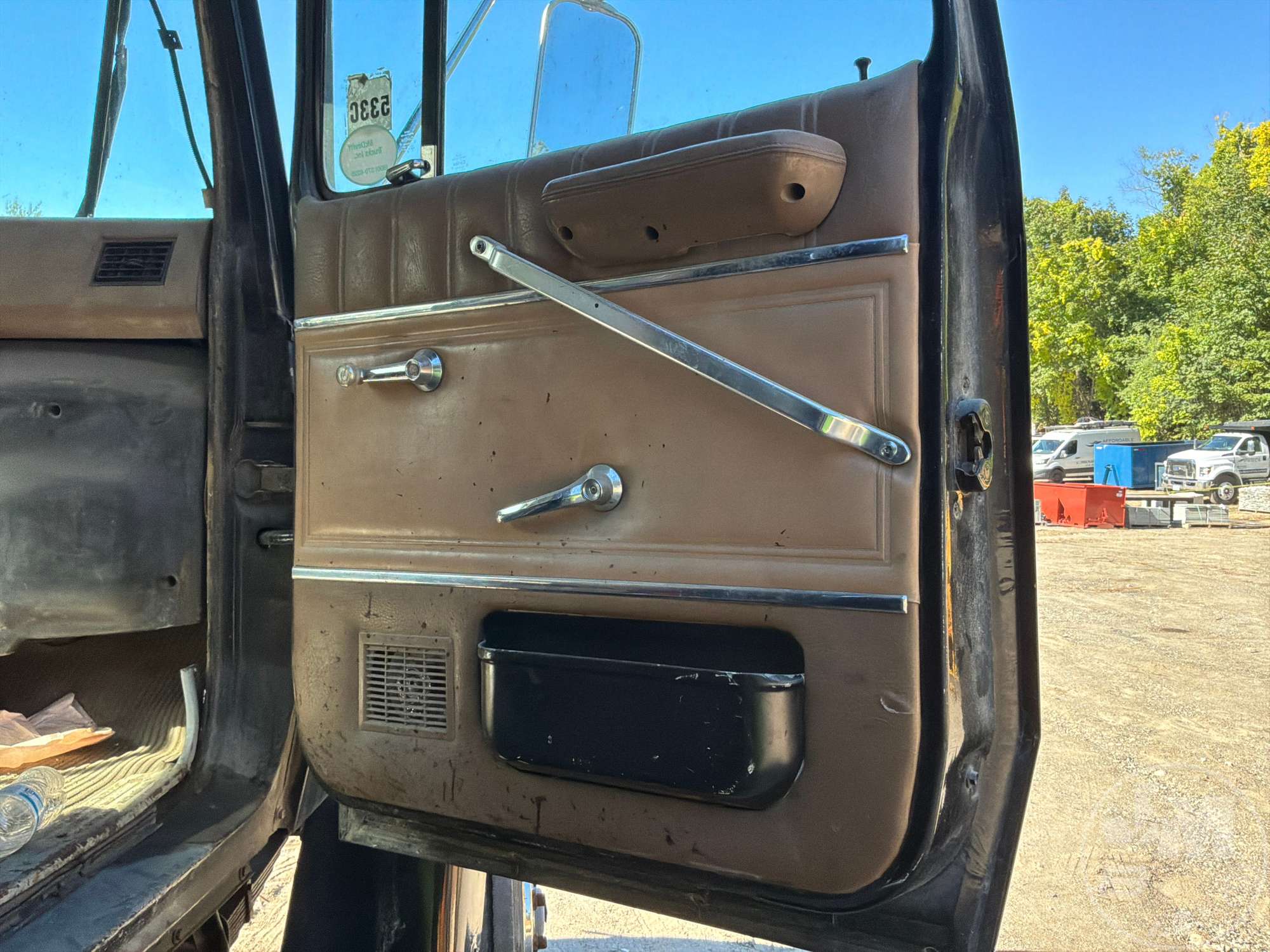 1993 Ford L9000
