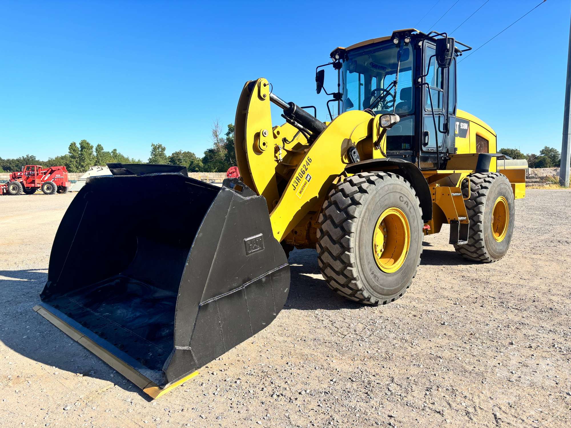 2019 Caterpillar 938M