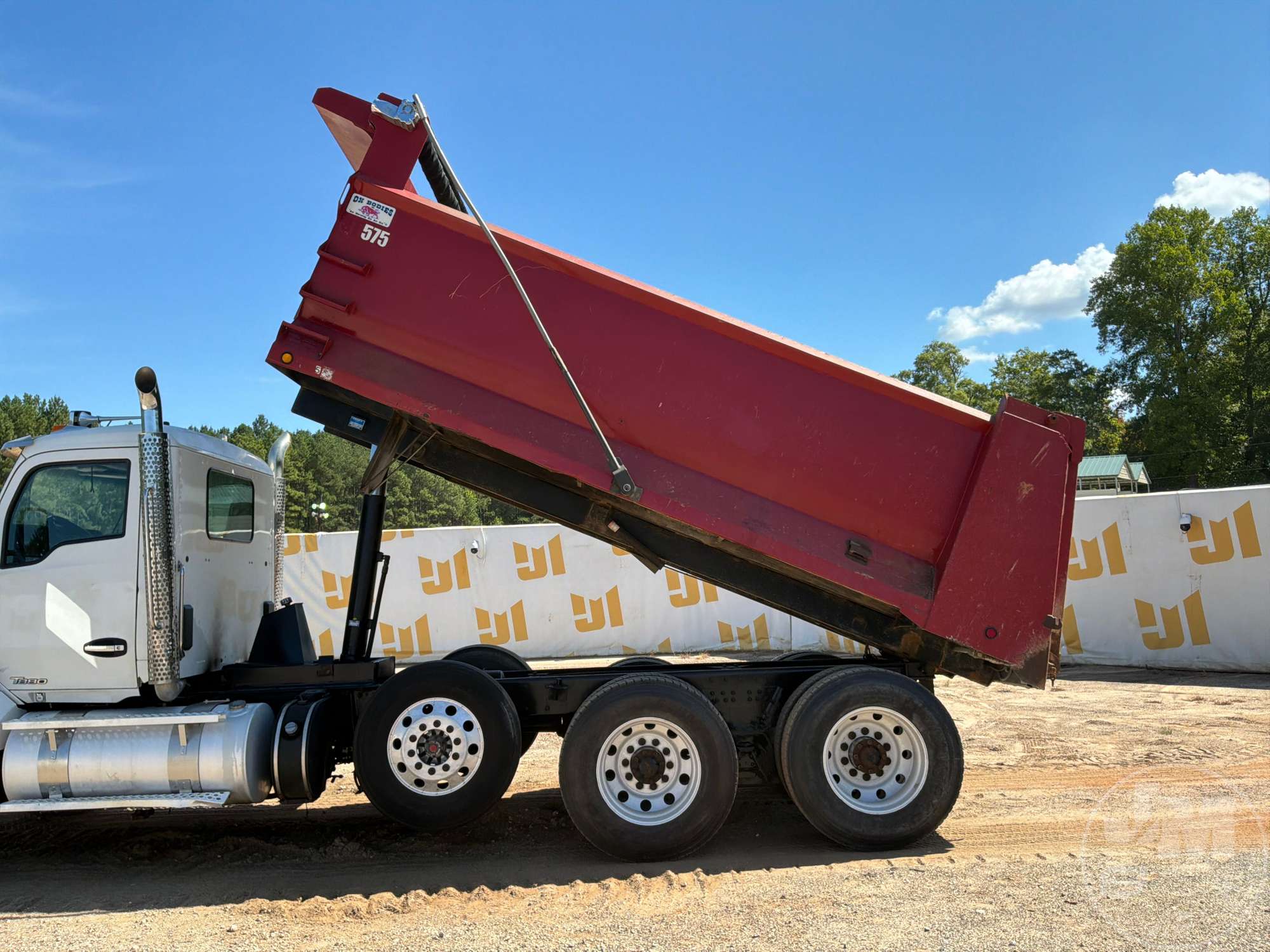 2017 Kenworth T880