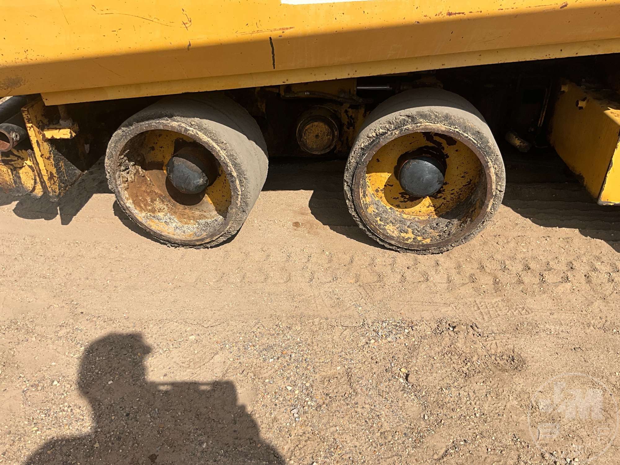 2008 Caterpillar AP1000D