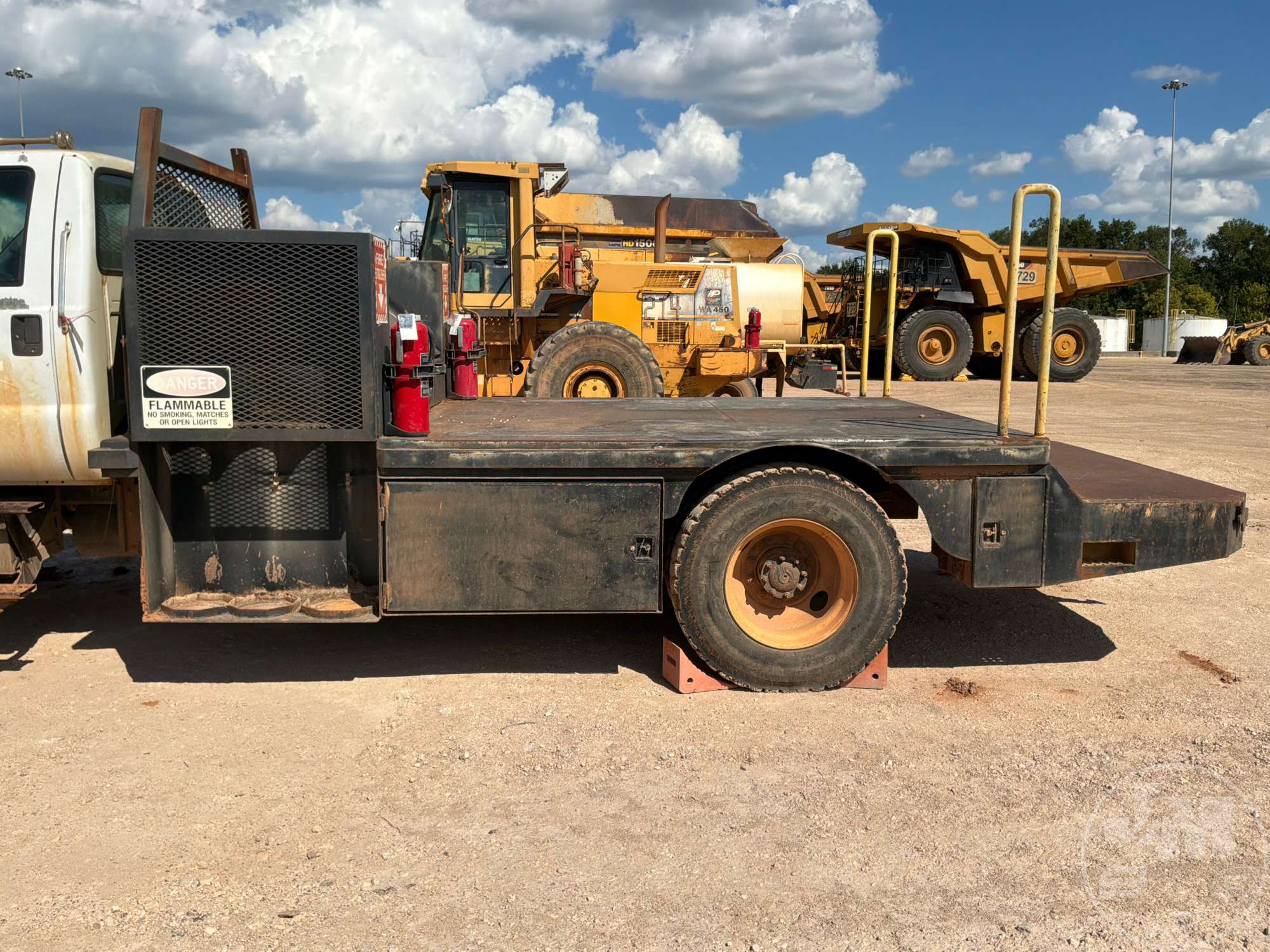 2002 Ford F750