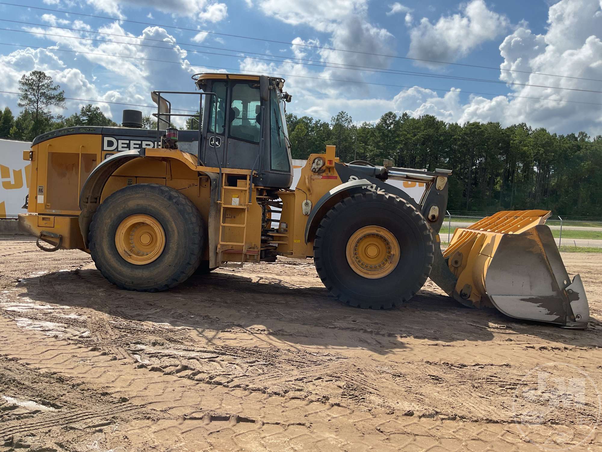 2017 John Deere 844K III