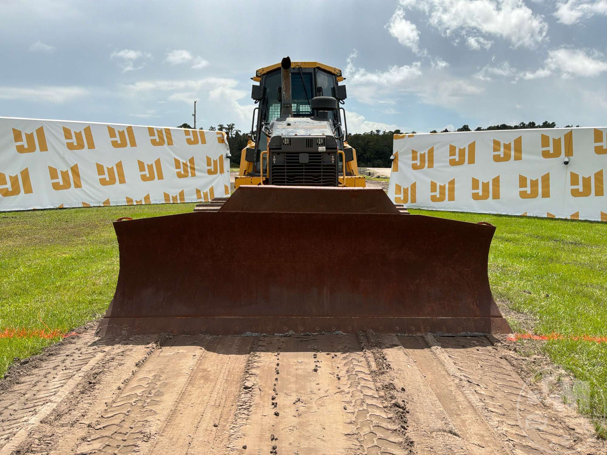2019 John Deere 750K LGP