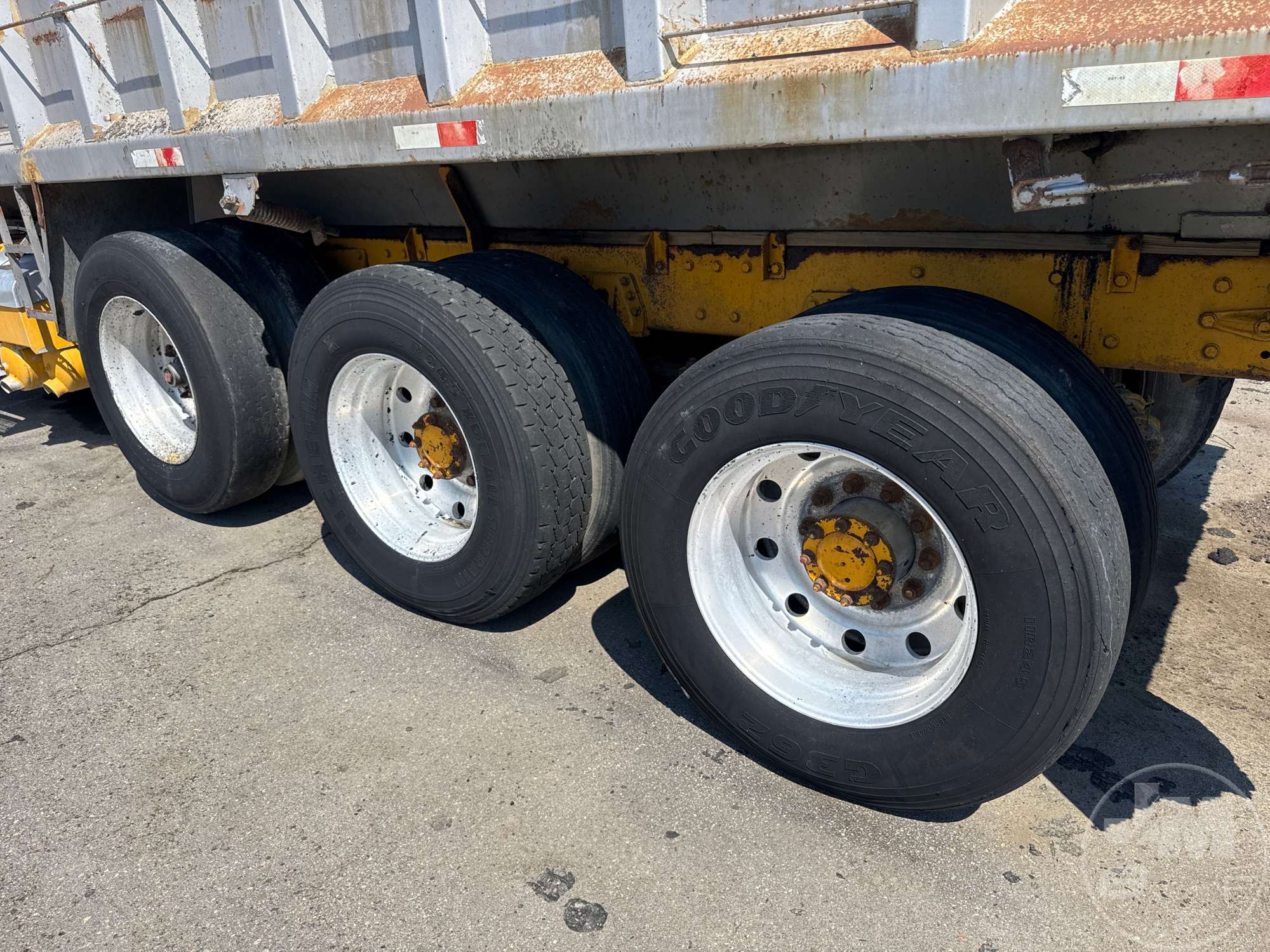 1996 Peterbilt 357