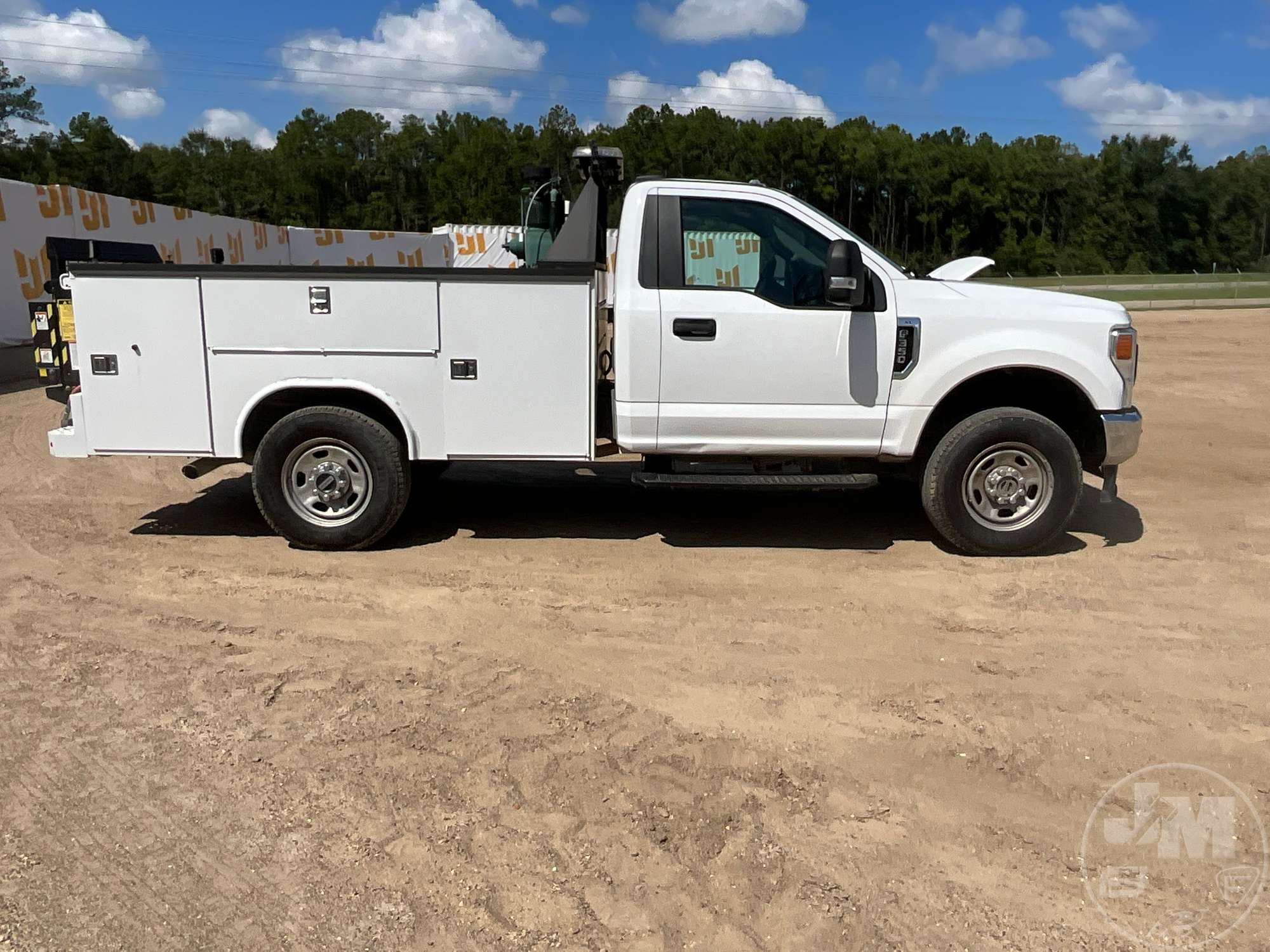 2022 Ford F-350 XL SD