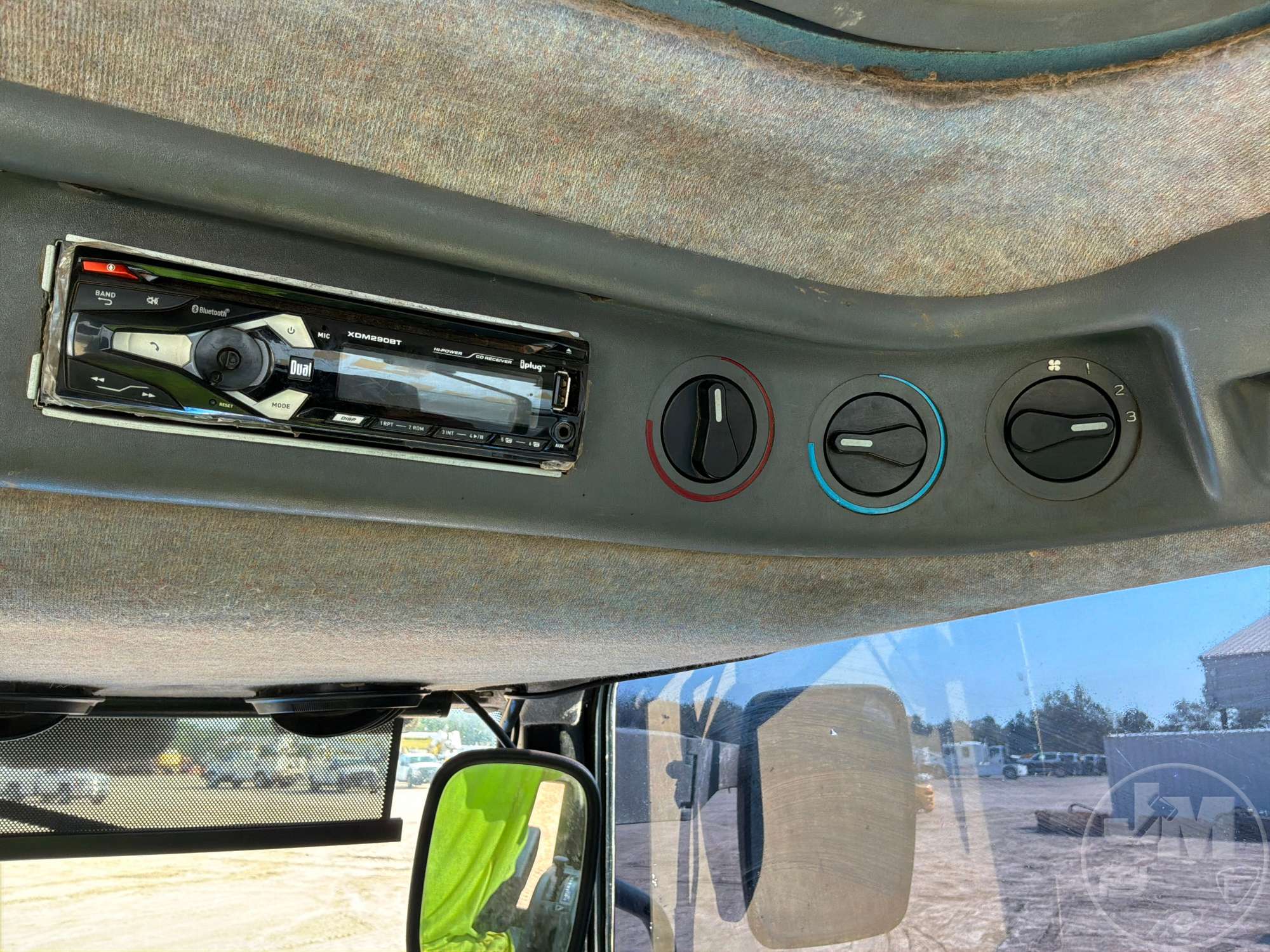0 New Holland TS110