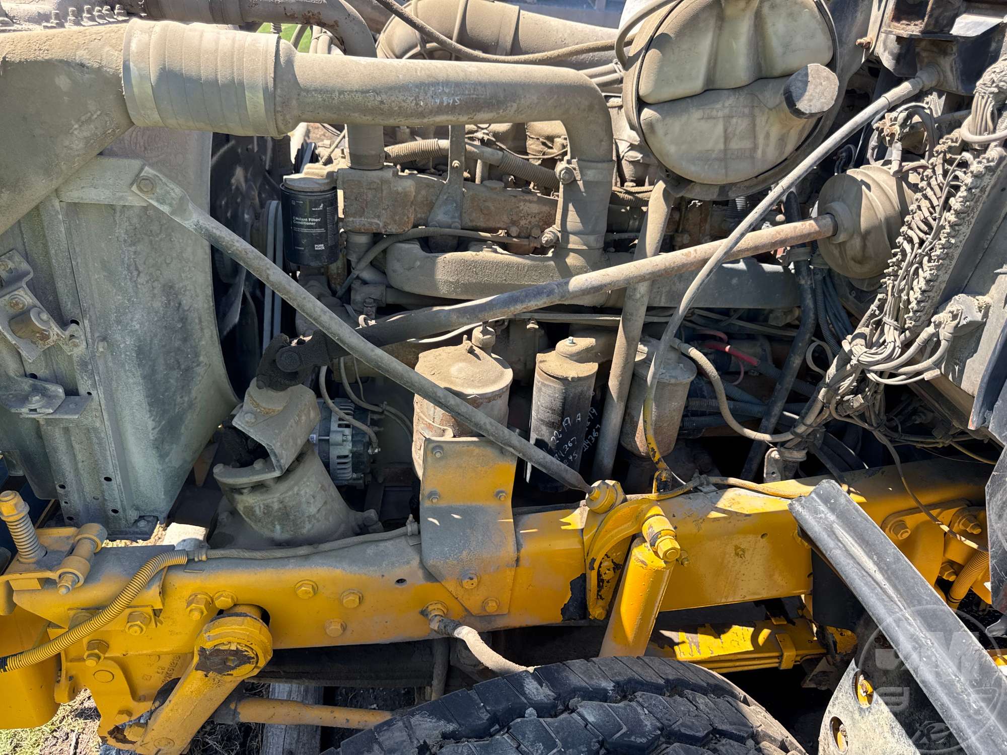 1996 Mack RD688S