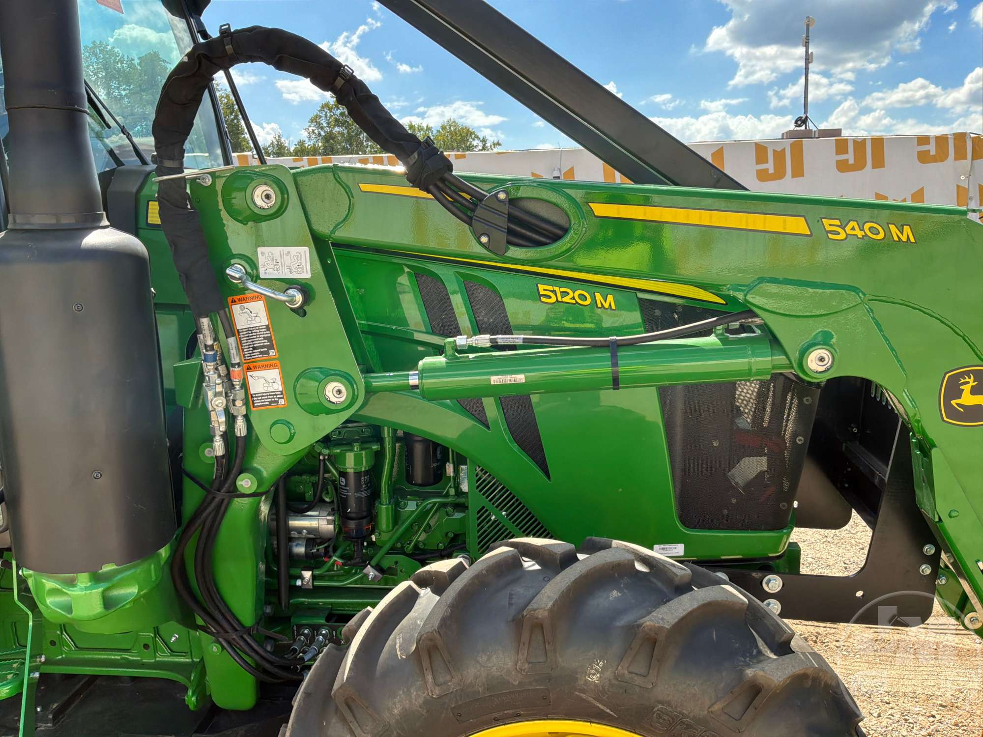 2025 John Deere 5120M