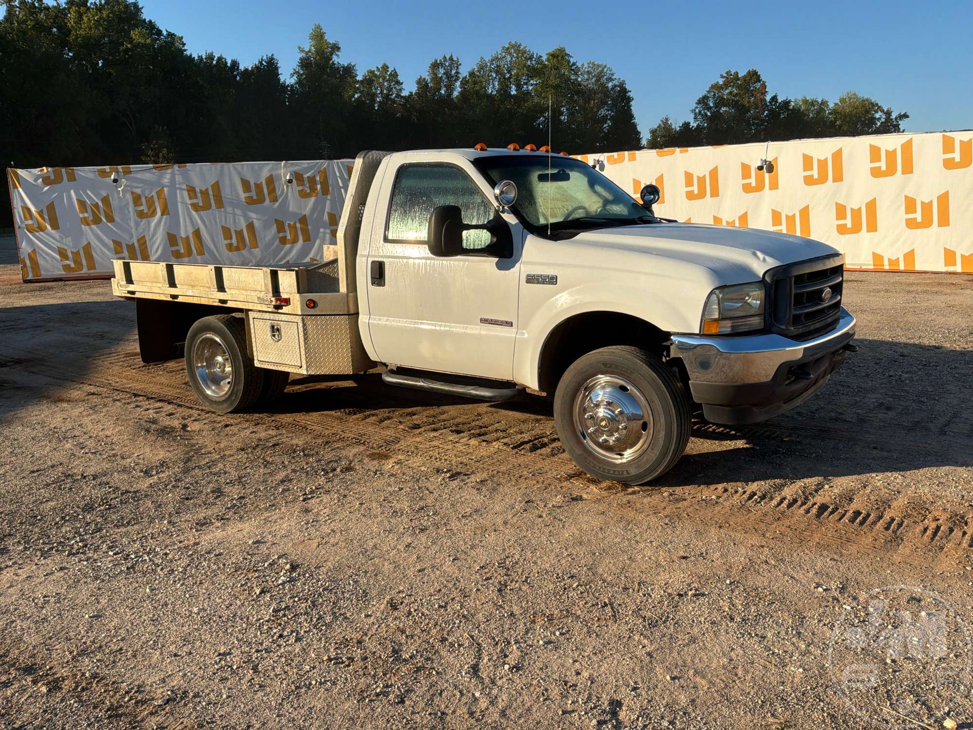 2004 Ford F-550