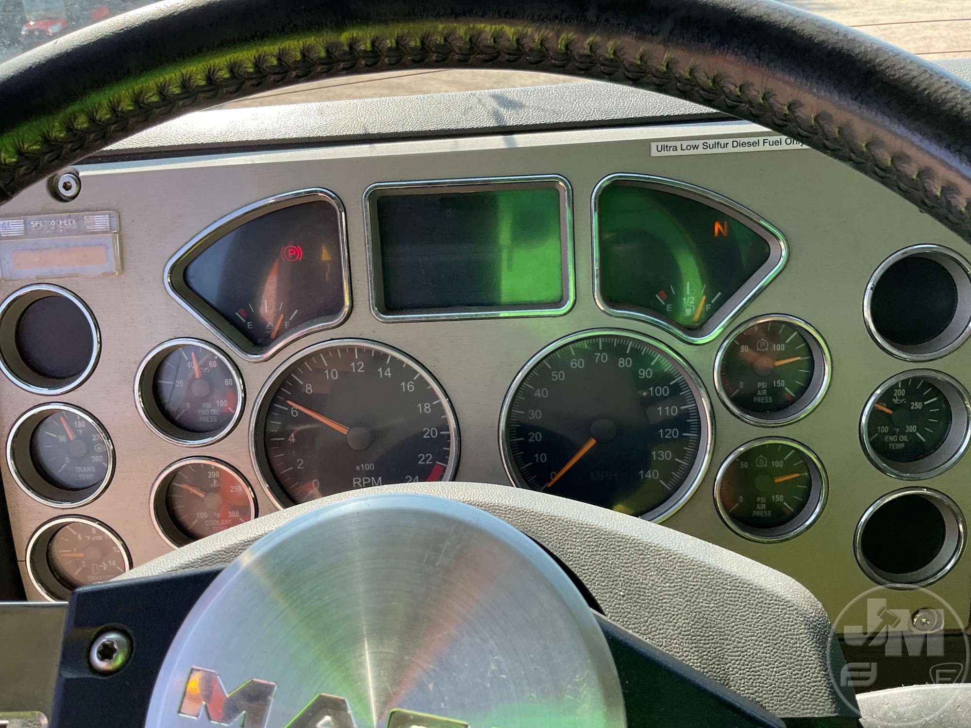 2014 Mack GU GRANITE