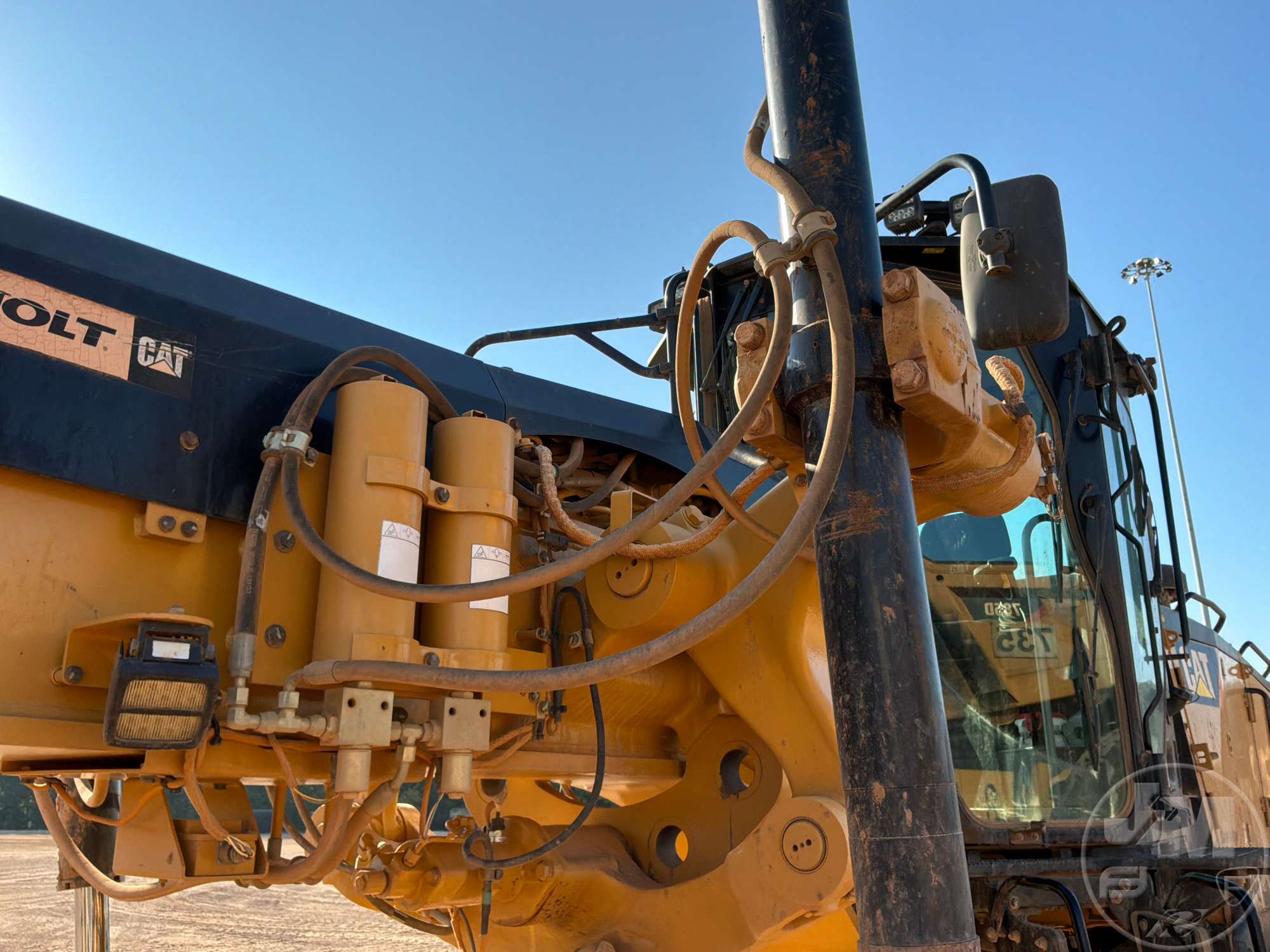 2016 Caterpillar 18M3