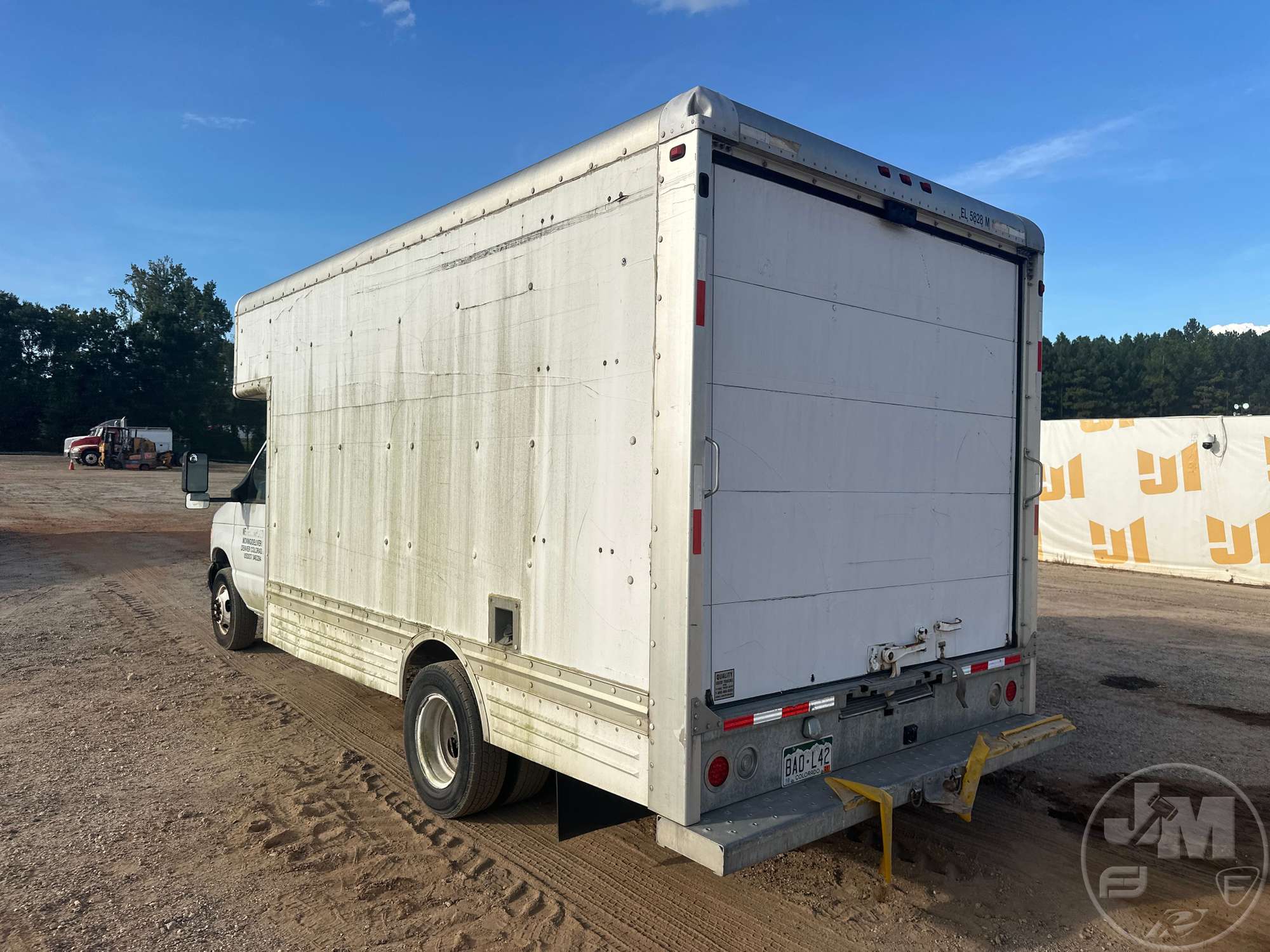 2007 Ford E-450