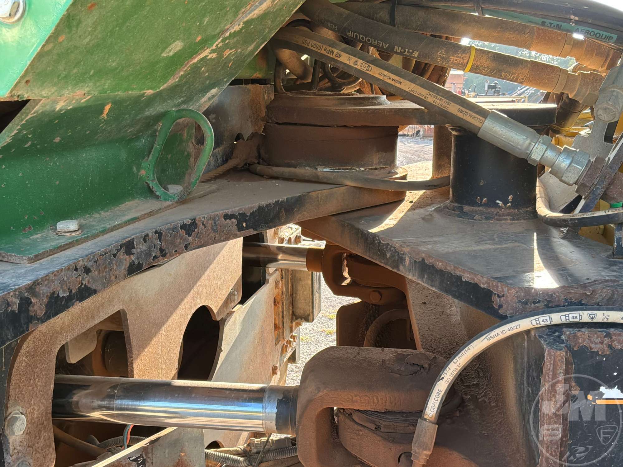 0 John Deere 648H
