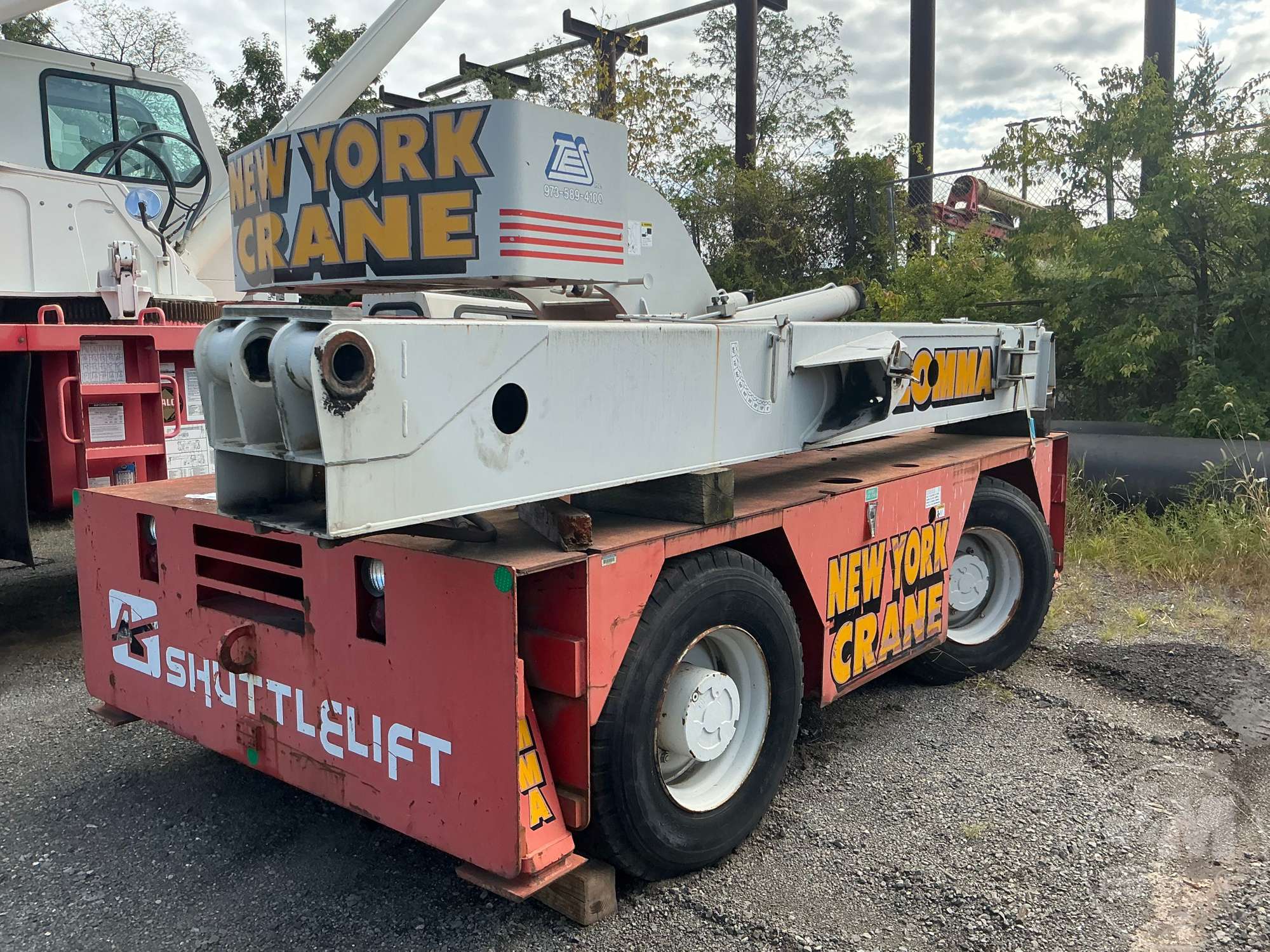 2003 Shuttlelift 5560B