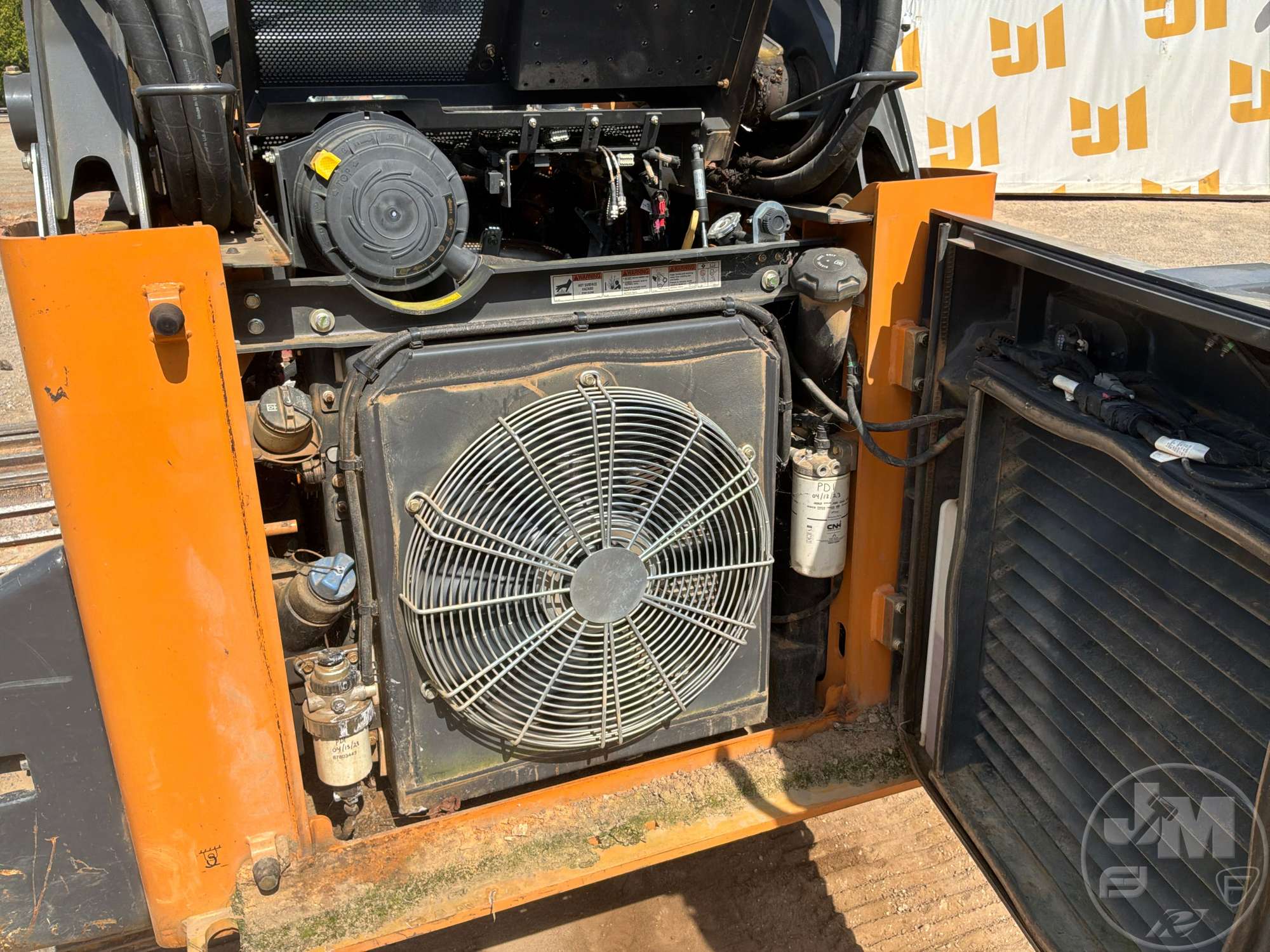 2023 Case DL550