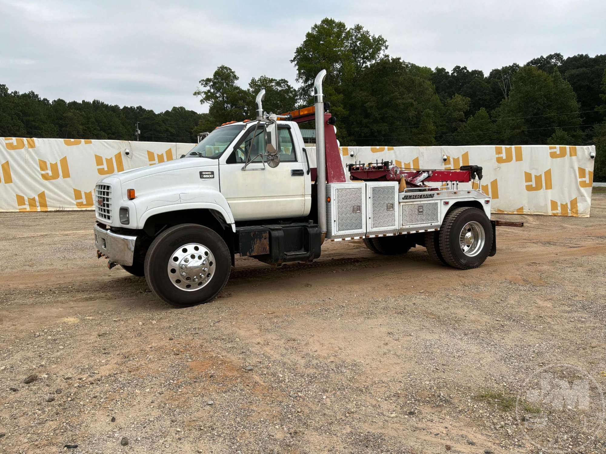 Photo of 1997 GMC C6